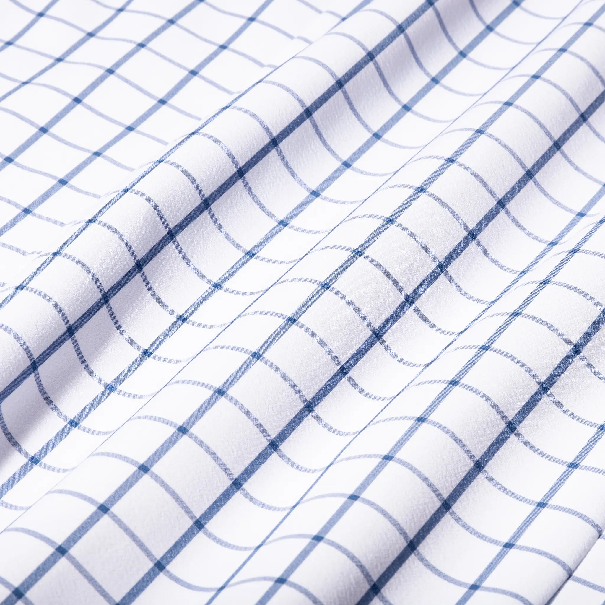 Mizzen+Main | Leeward White Navy Windowpane | No Tuck Dress Shirt | White