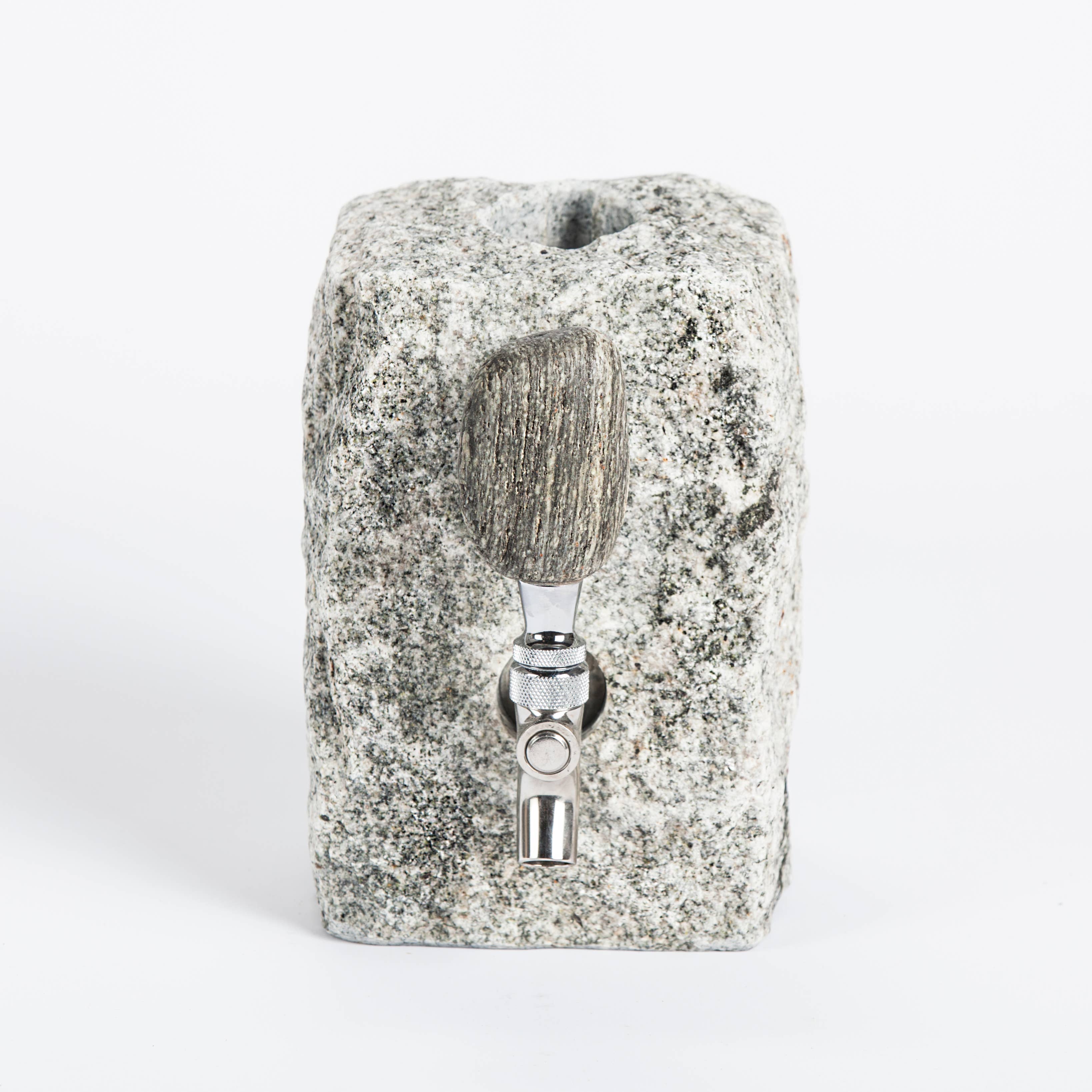 Stone Drink Dispenser: Gray / Chrome