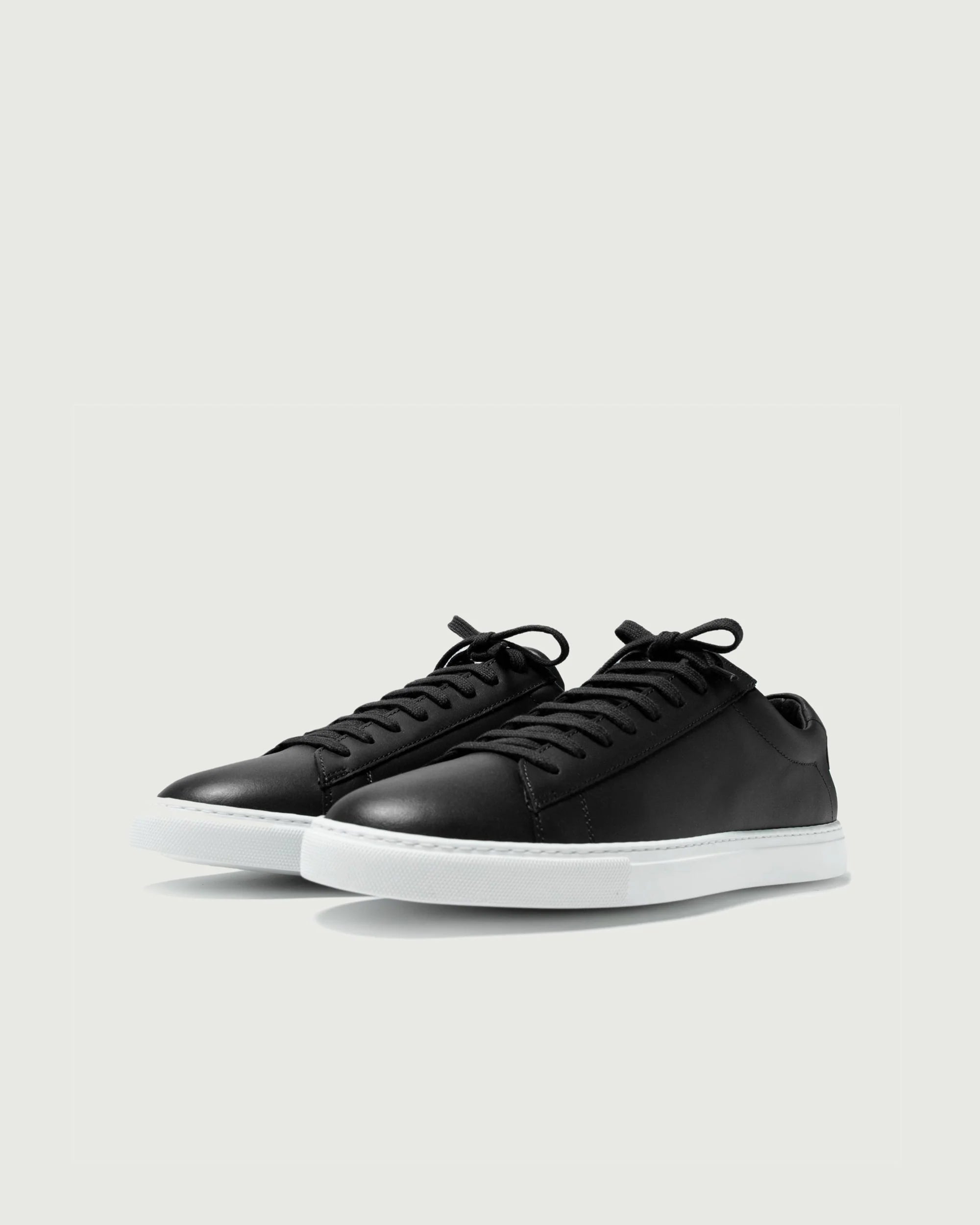 Low 1 Black (Wide)