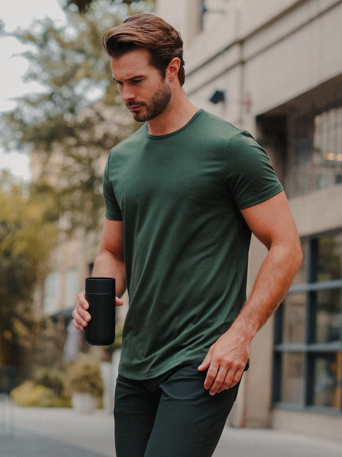 CUTS | AO Curve-Hem Tee | Hunter Green