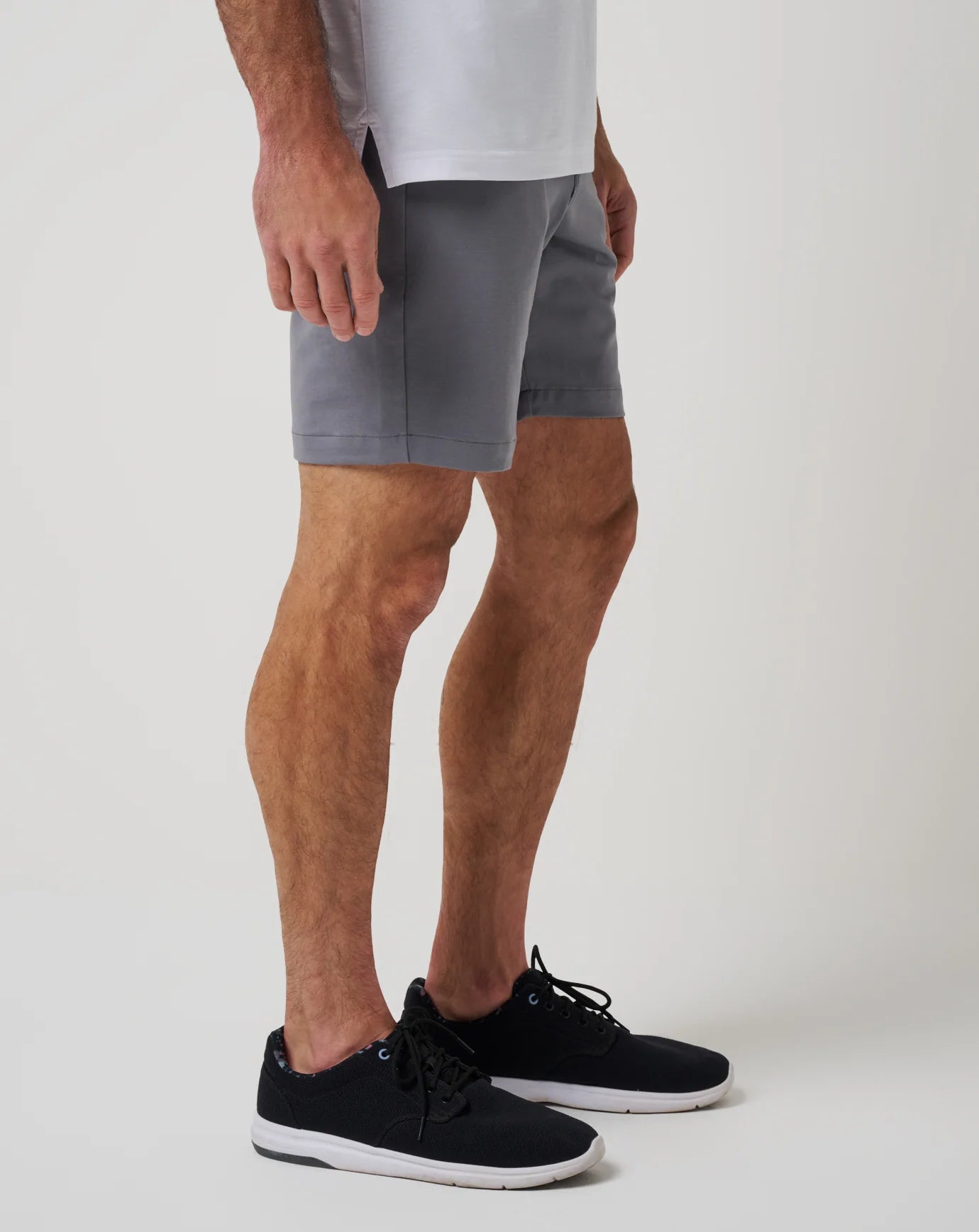 TravisMathew | Stretchknit Short Quiet Shade 8" | Gray | Trunk Show