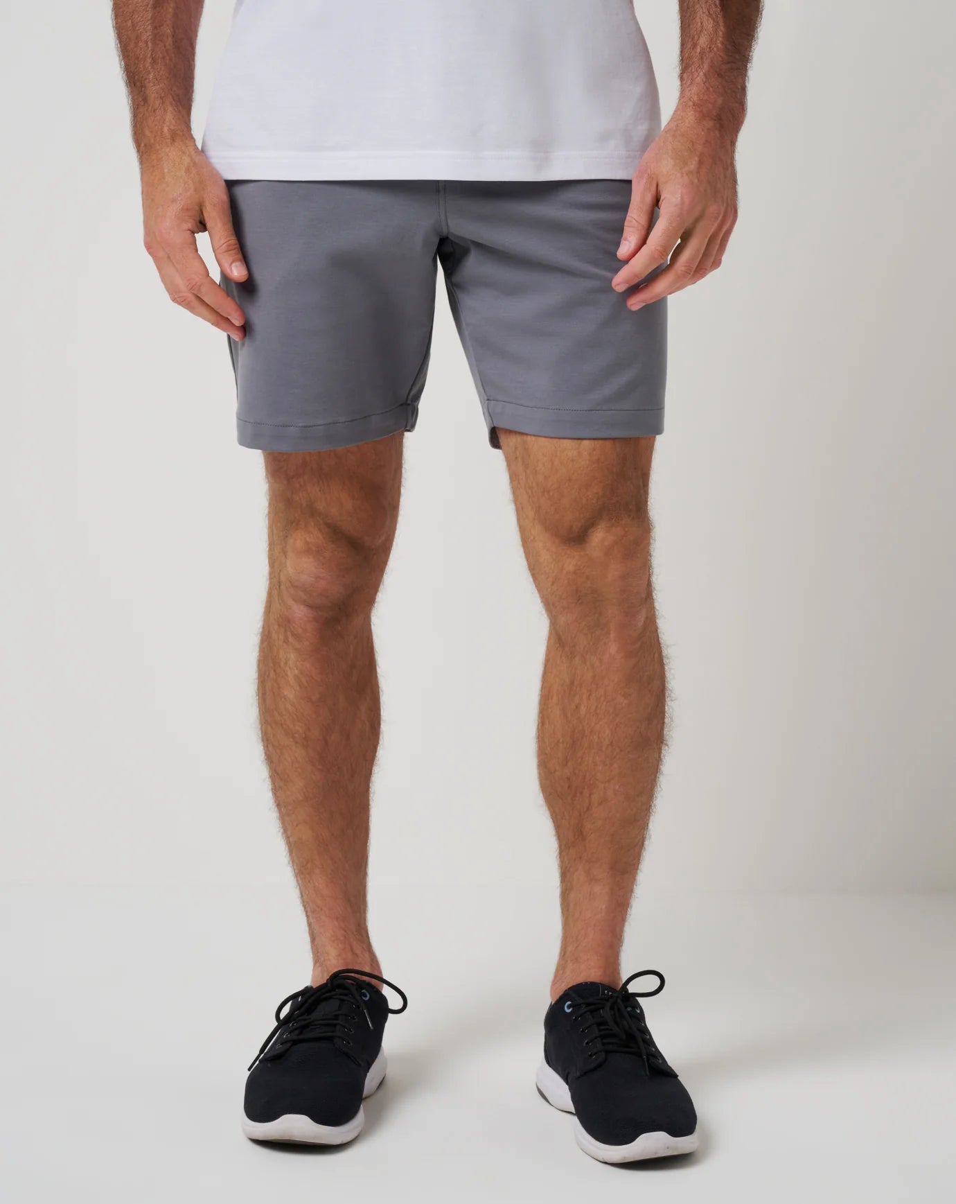 TravisMathew | Stretchknit Short Quiet Shade 8" | Gray | Trunk Show