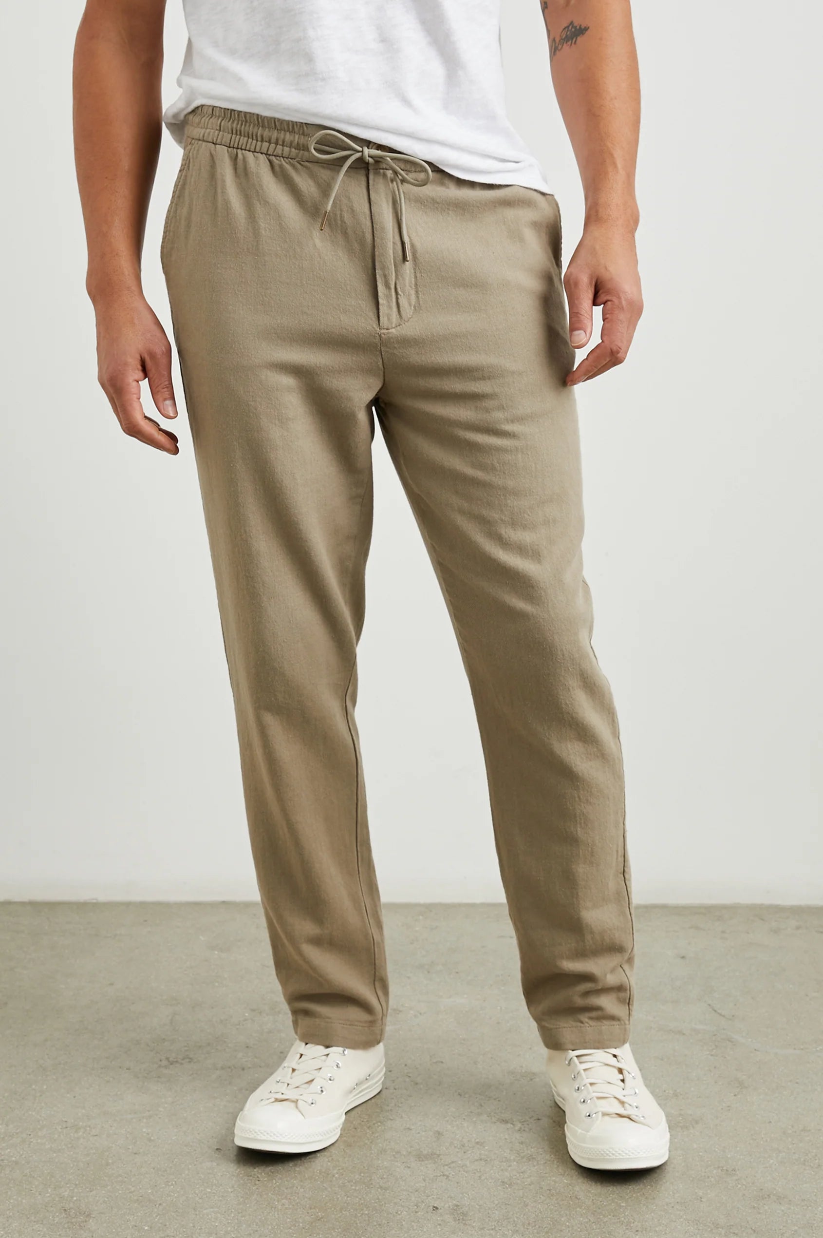 CALLUM SLIM FIT PANTS
