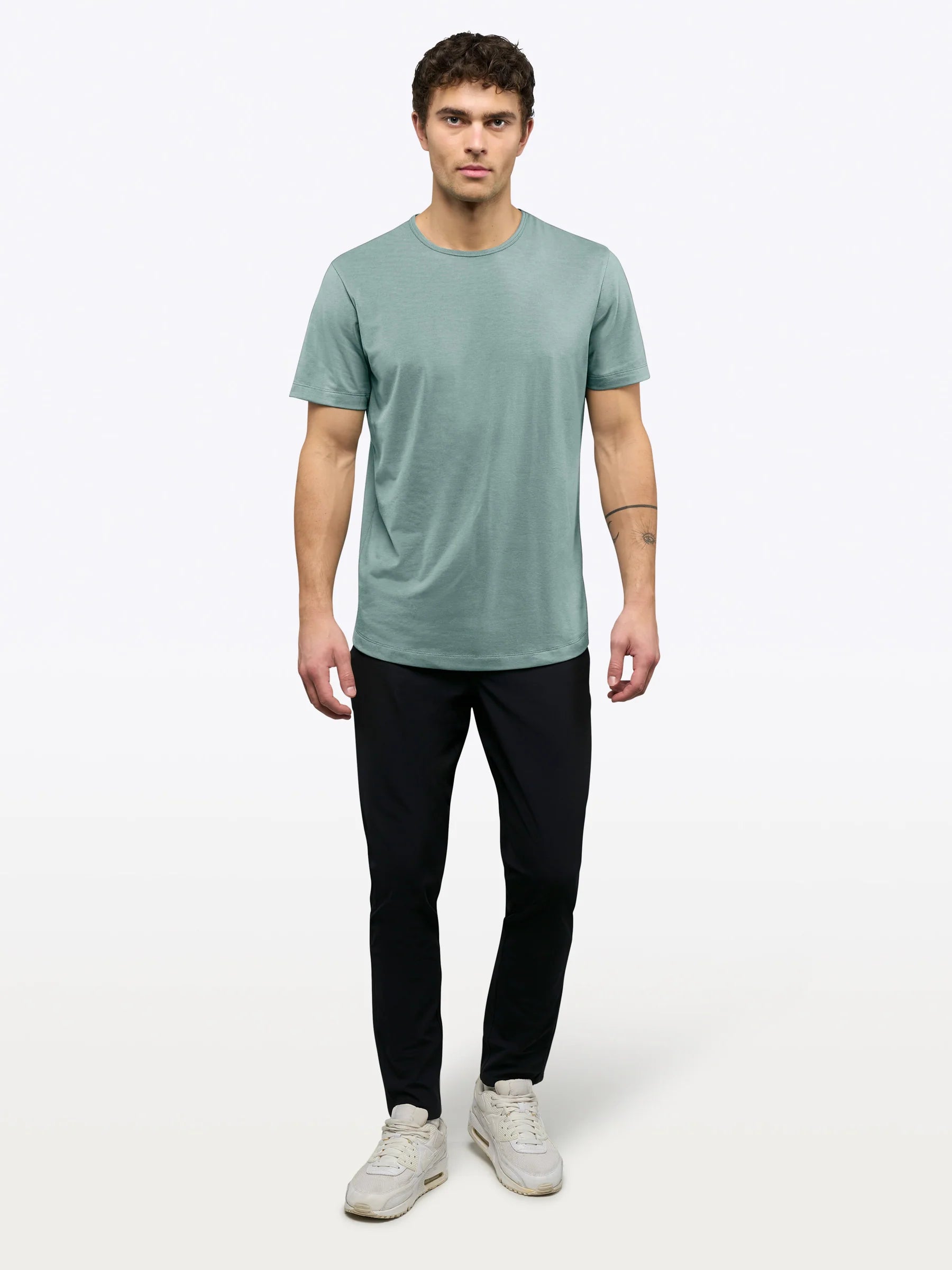 Cuts | AO Curve-Hem Tee Stormy Sea | Green