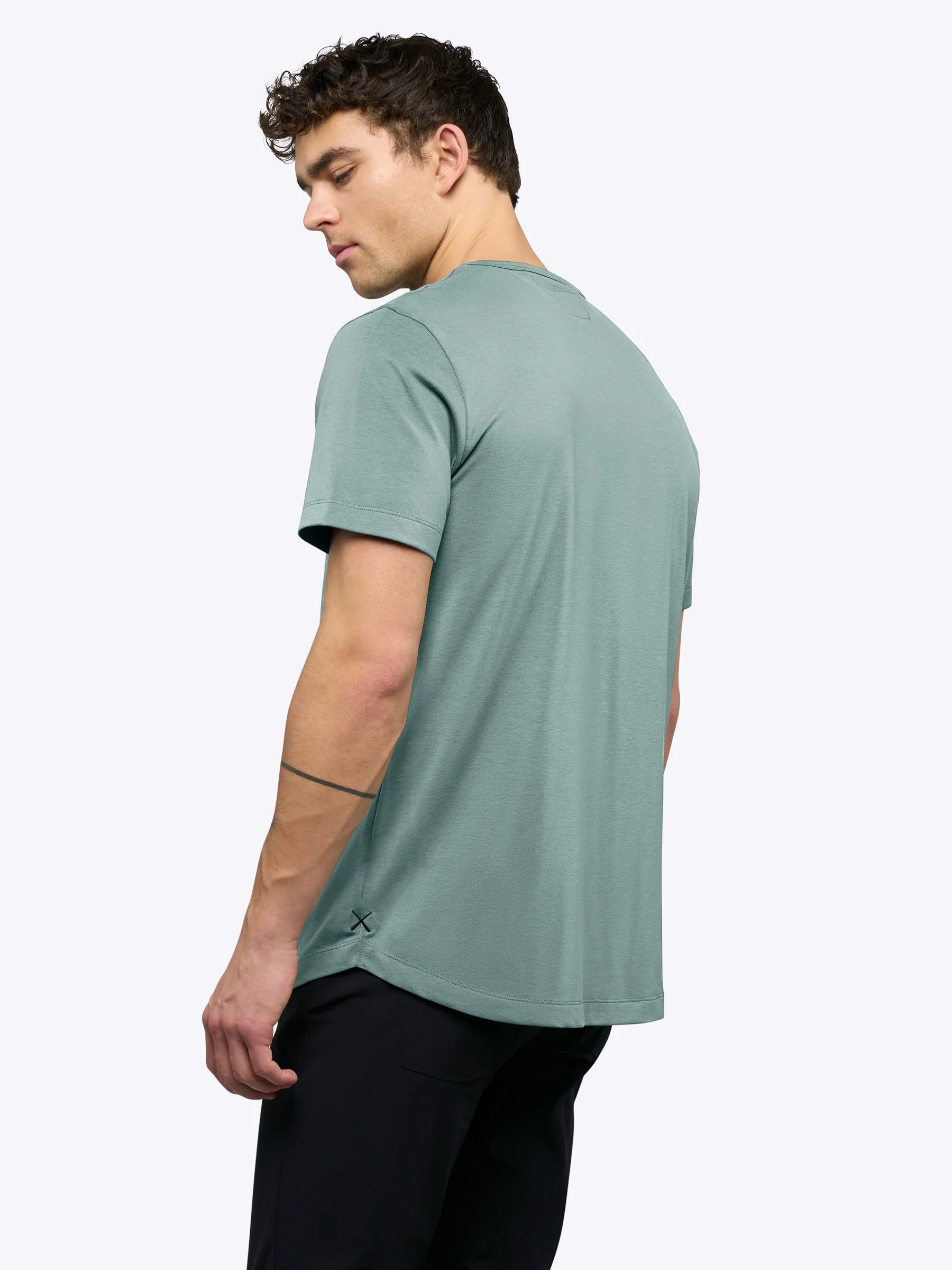 Cuts | AO Curve-Hem Tee Stormy Sea | Green