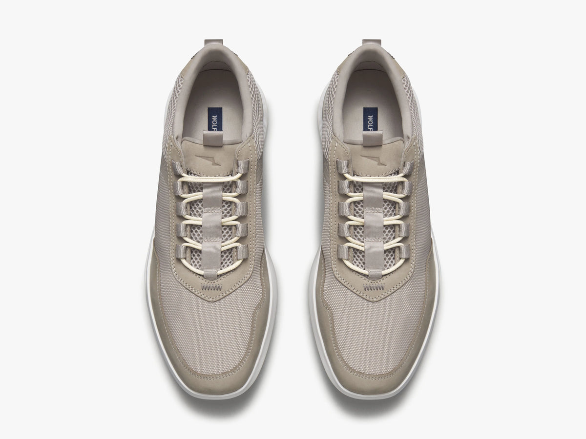 Wolf & Shepherd | Crossover Victory Trainer | Stone White Beige