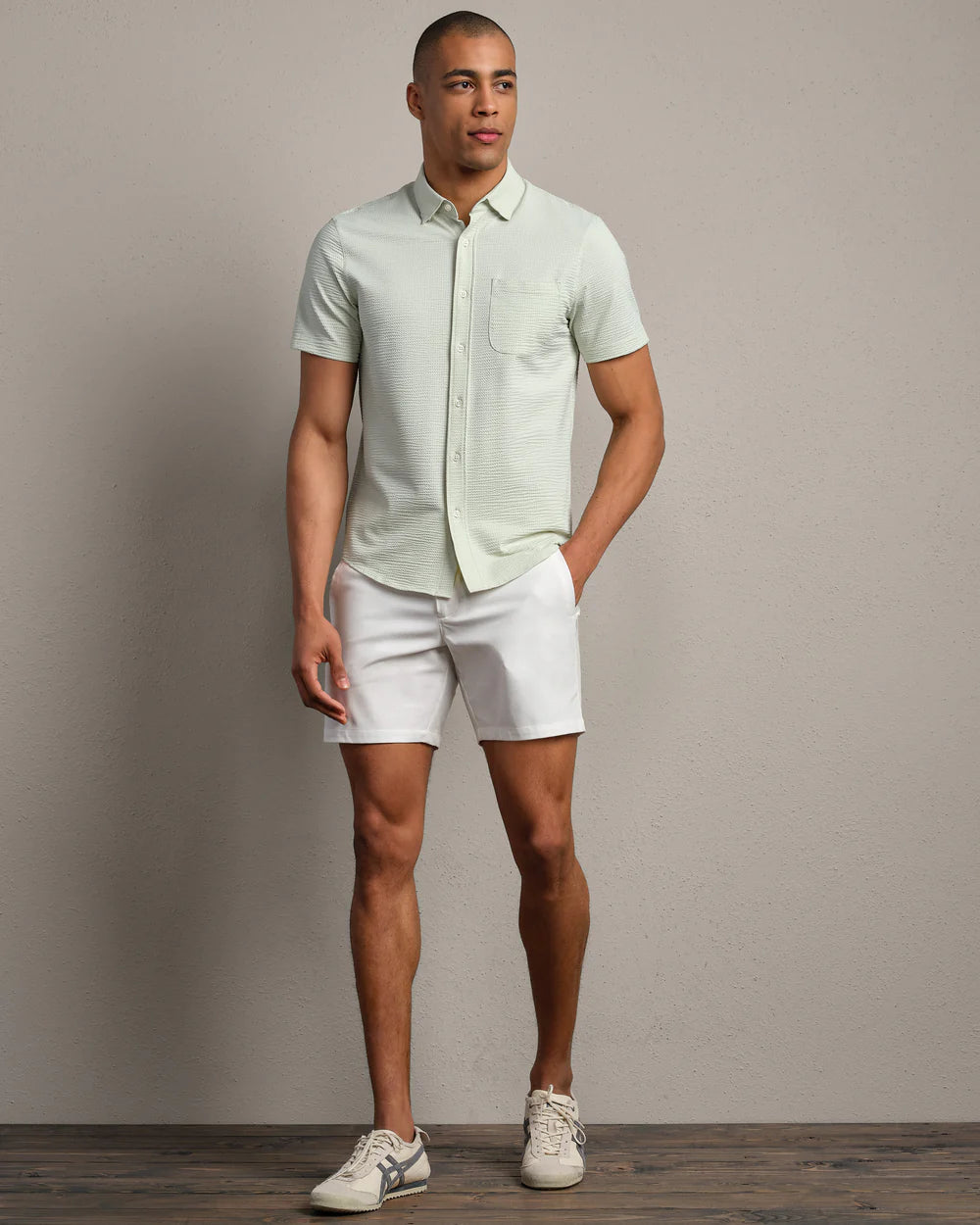 Rhone | Commuter® Seersucker Short Sleeve Button Down Cool Mint | Green