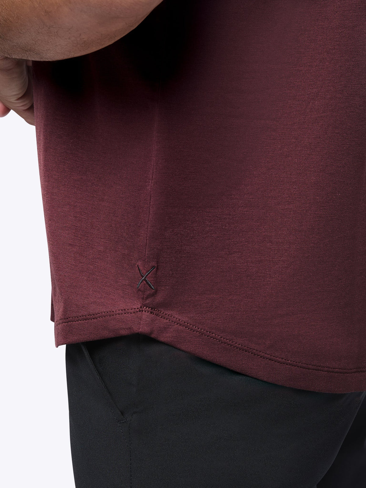 CUTS | AO Curve-Hem Tee | Deep Cranberry Red