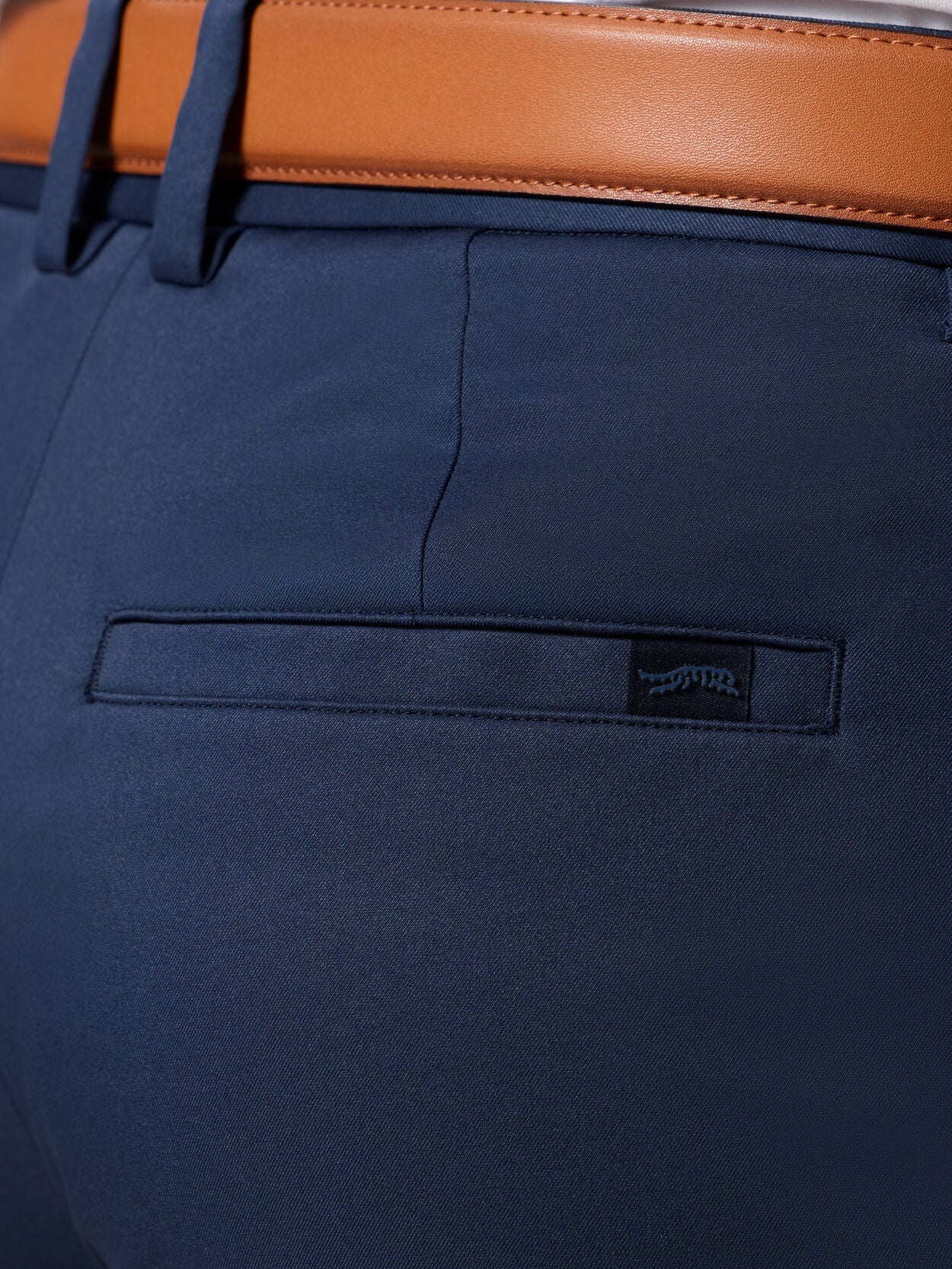SUN DAY RED | Dynam II Classic Short | Navy | Trunk Show