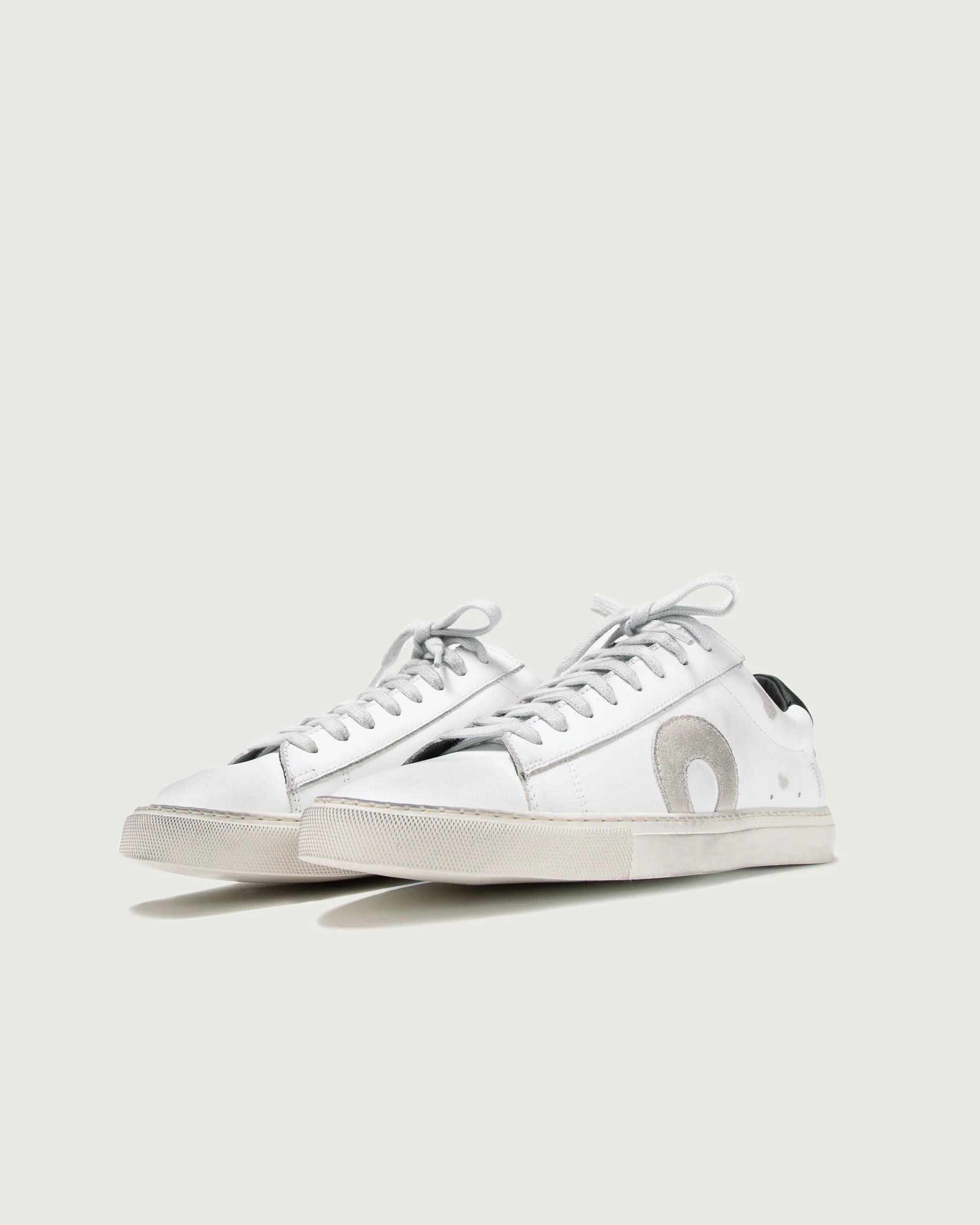 Oliver Cabell | Low 1 Belmont | White