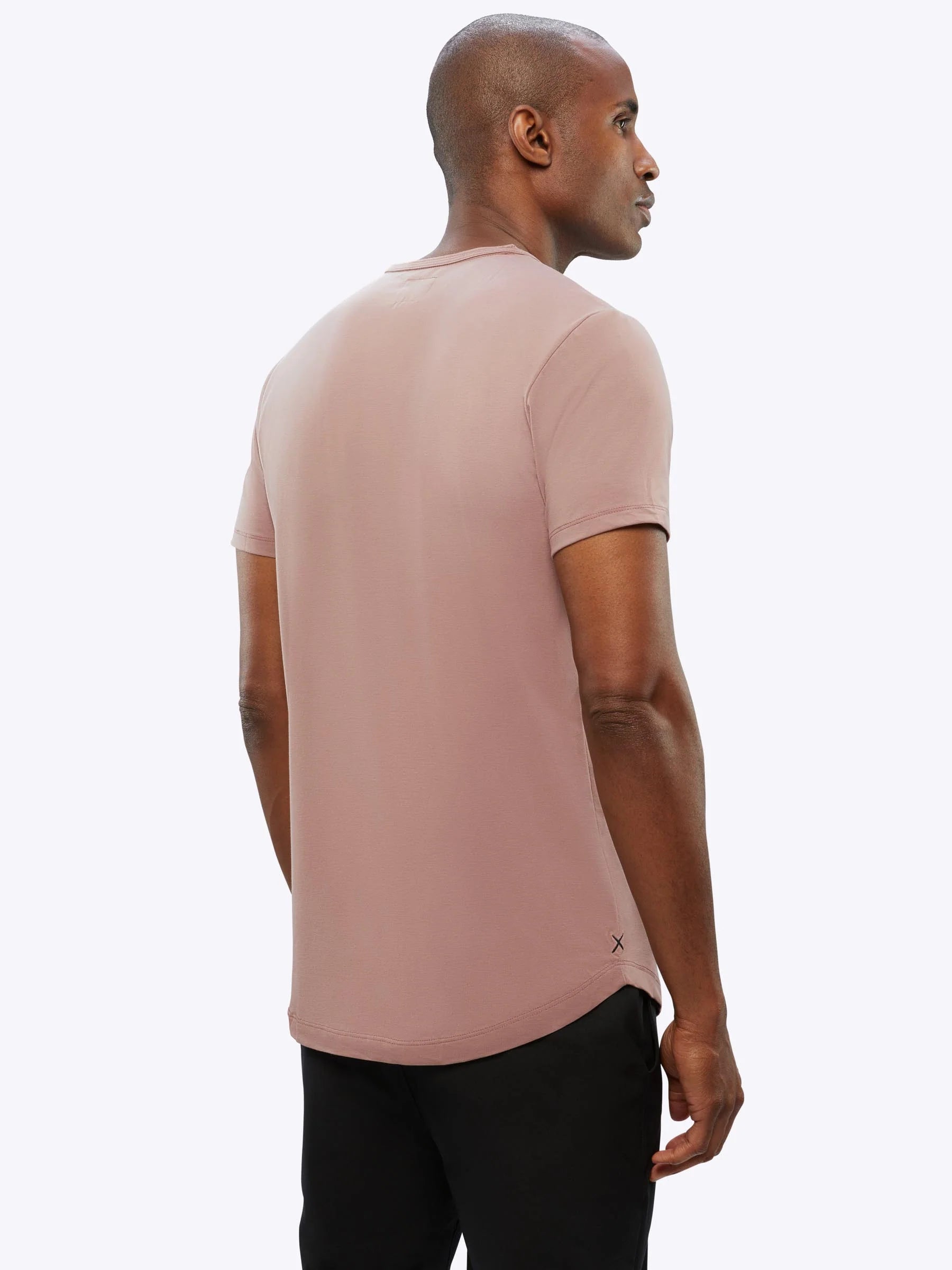 CUTS | AO Curve-Hem Tee | Pink