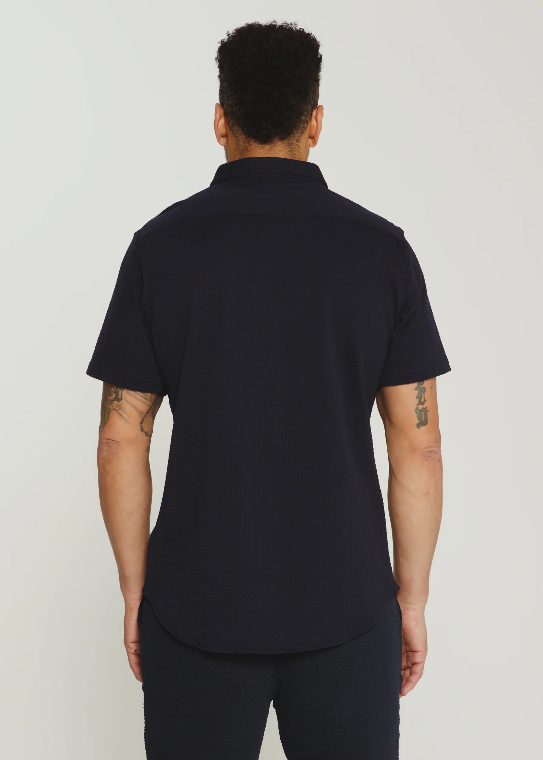 7Diamonds | Bennet Seersucker Stretch Short Sleeve Shirt | Navy
