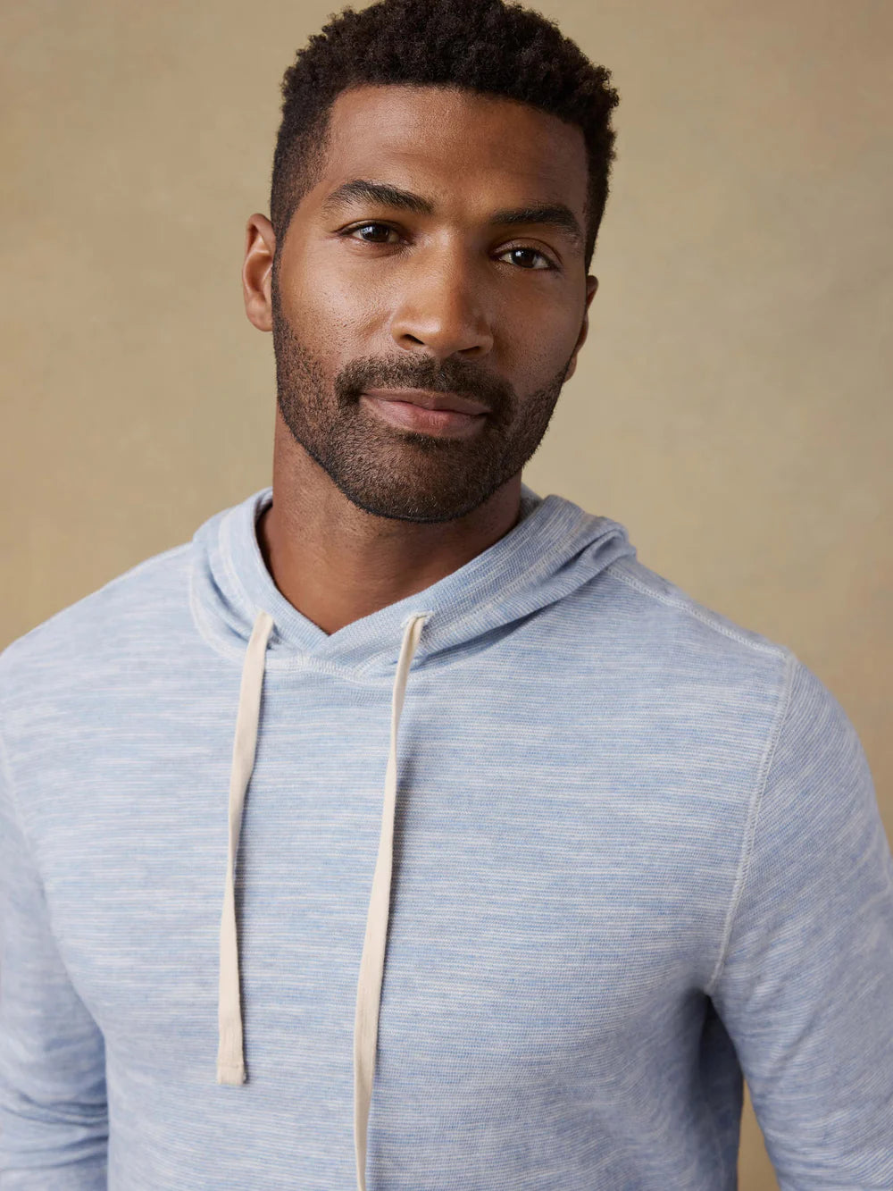 Faherty | Sunwashed Orgainc Hoodie | Blue