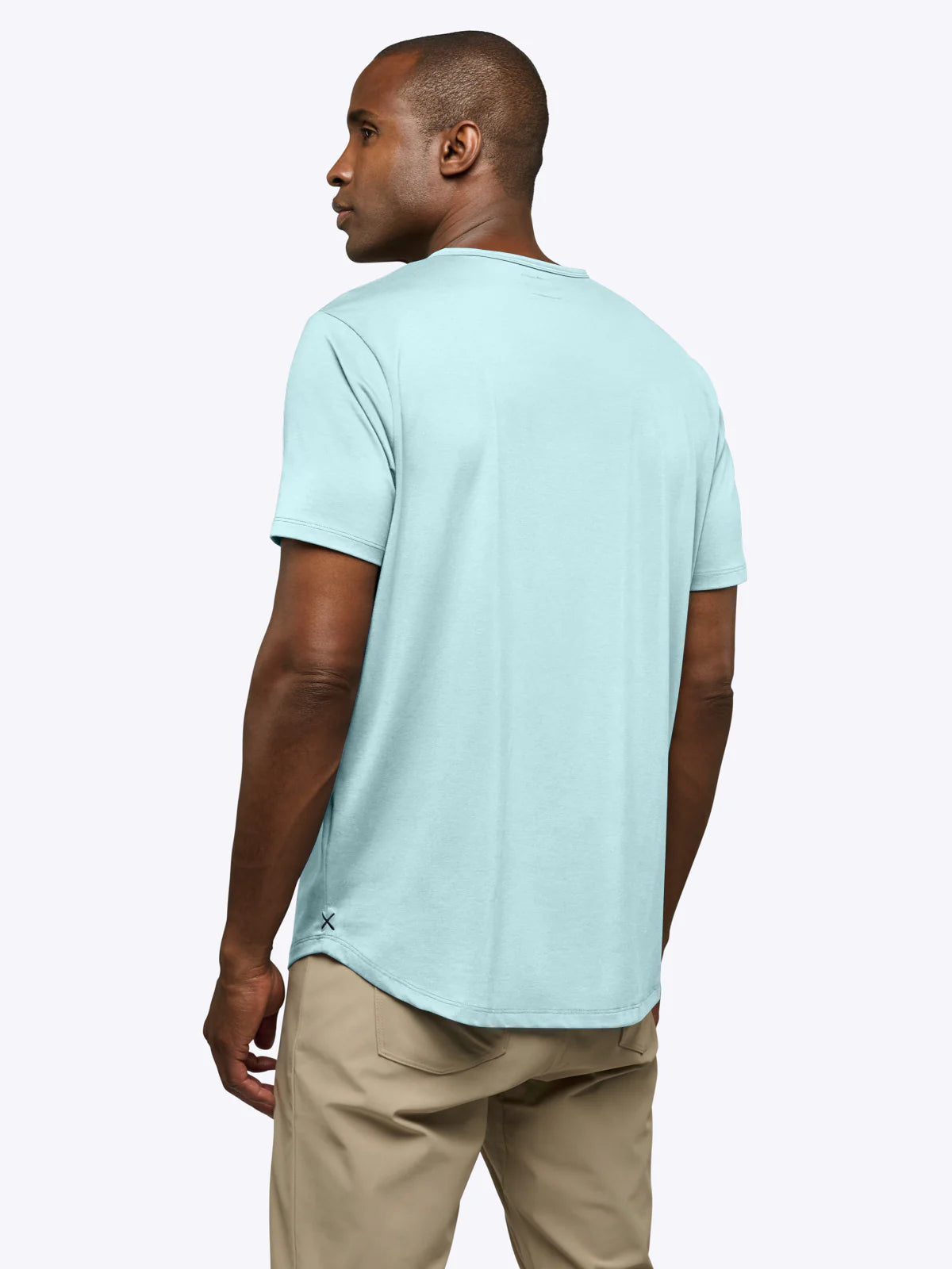 Cuts | AO Henley Curve-Hem Tee Sterling | Blue