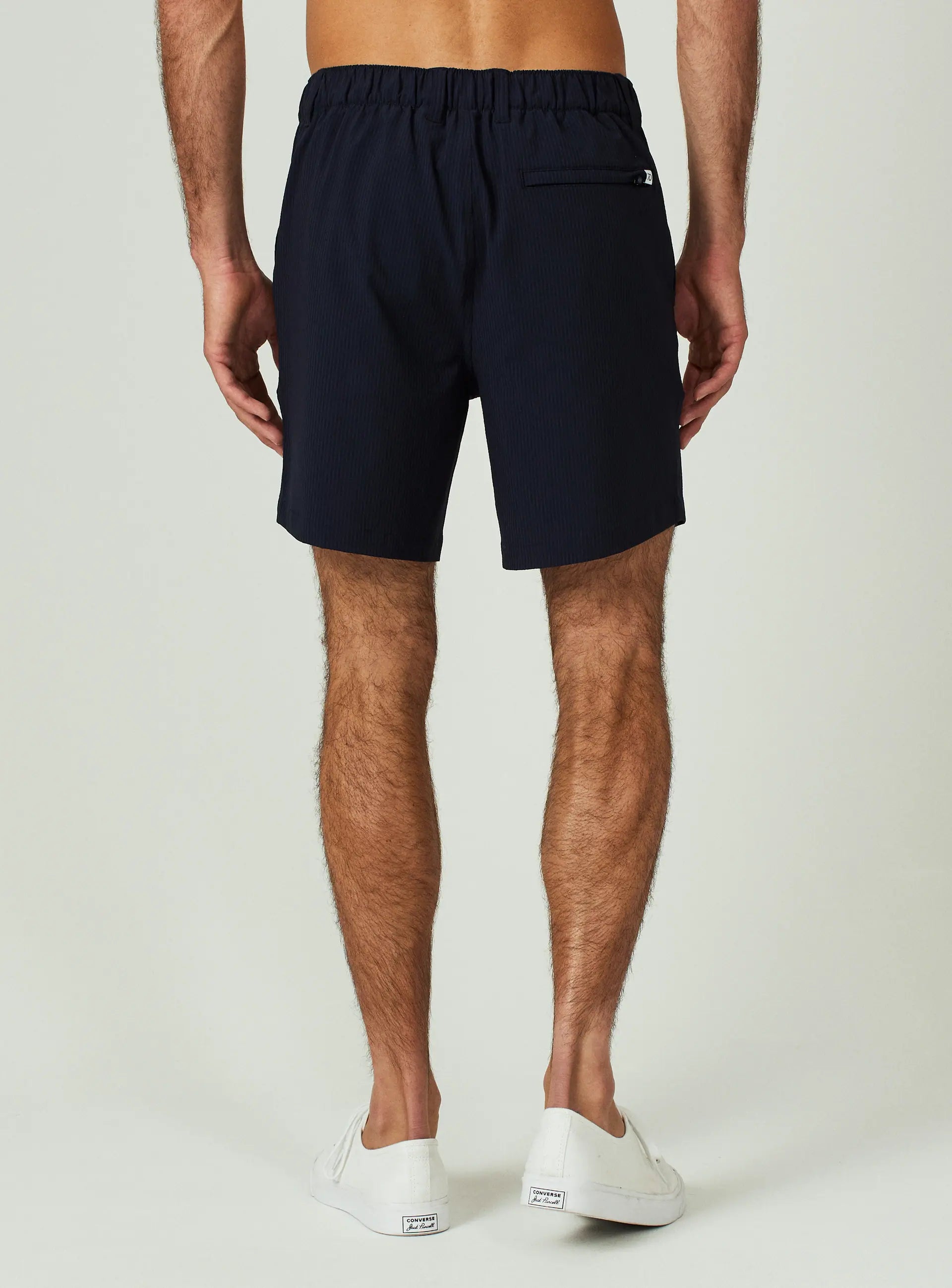 7 Diamonds | La Jolla Hybrid 7" Short | Navy