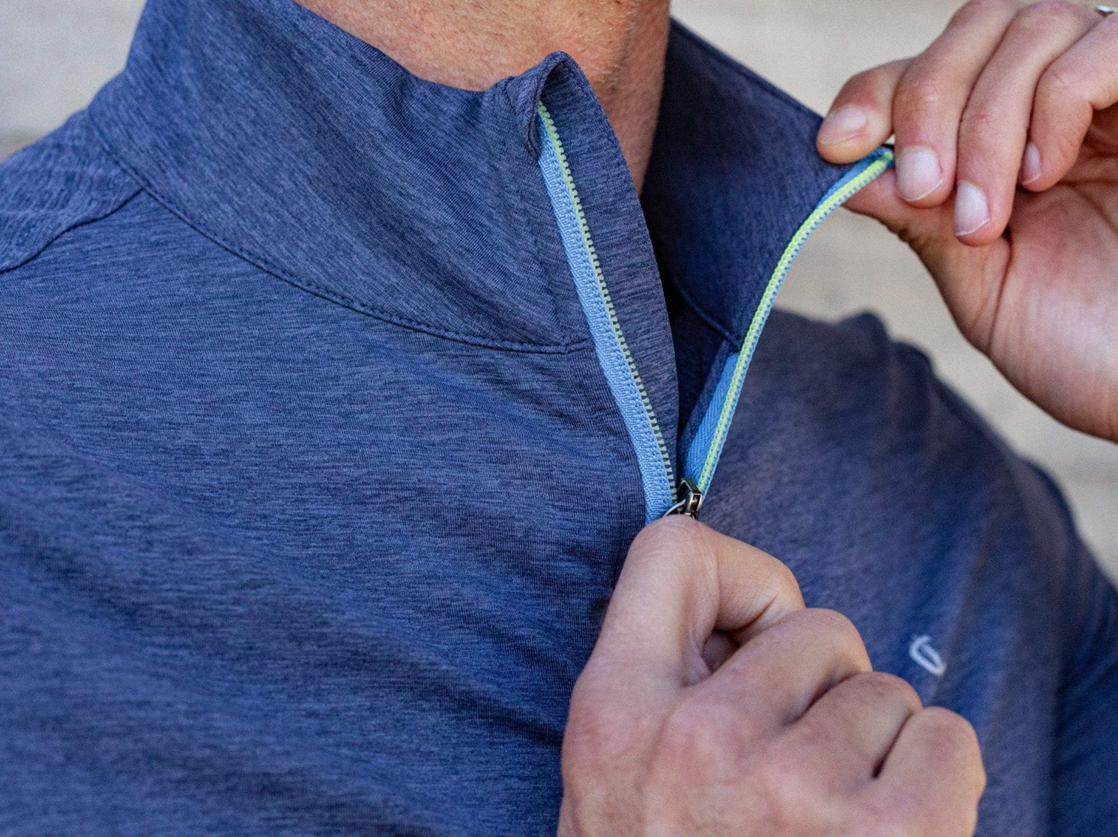 Feather Performance Pullover