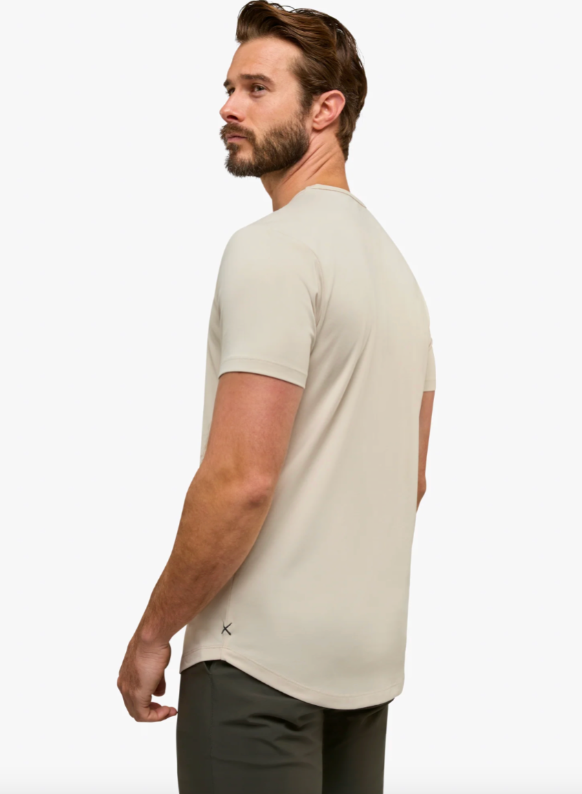 AO Curve-Hem Tee