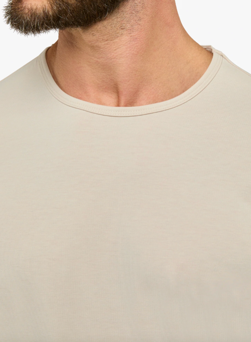 AO Curve-Hem Tee
