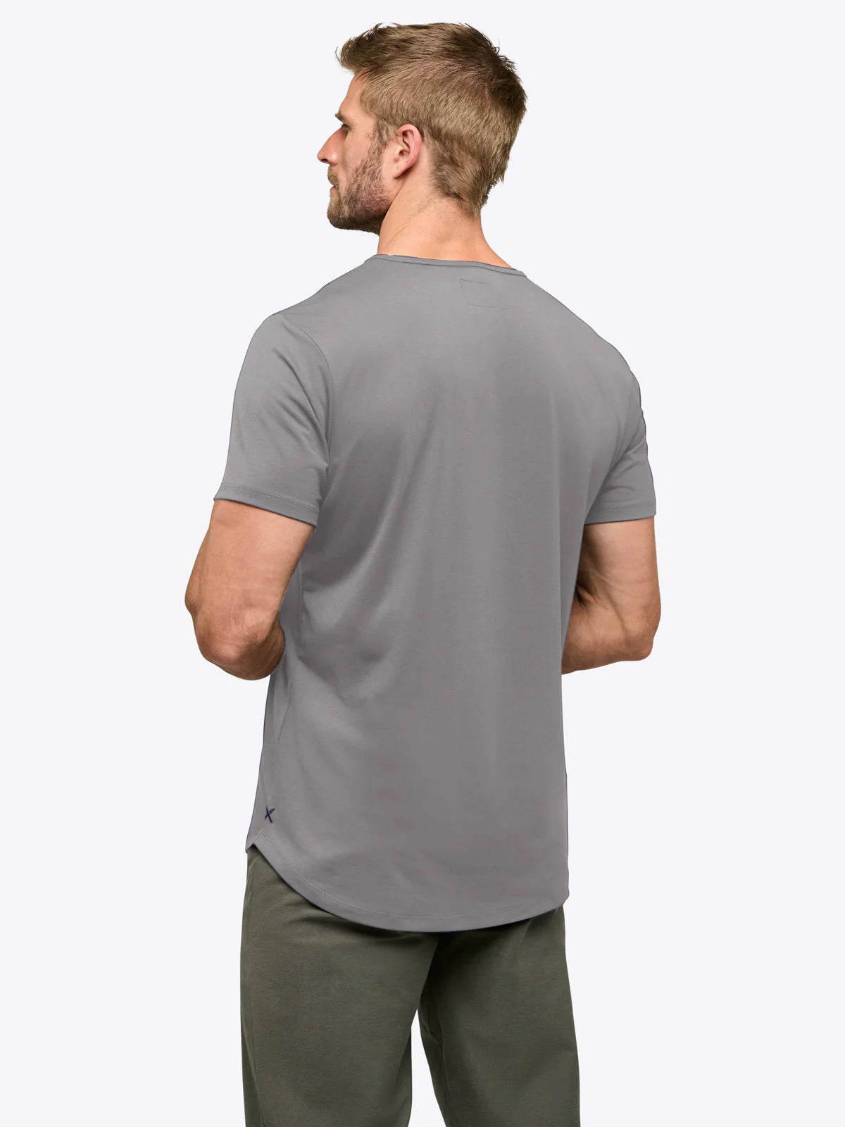 Cuts | AO Henley Curve-Hem Wolf | Gray