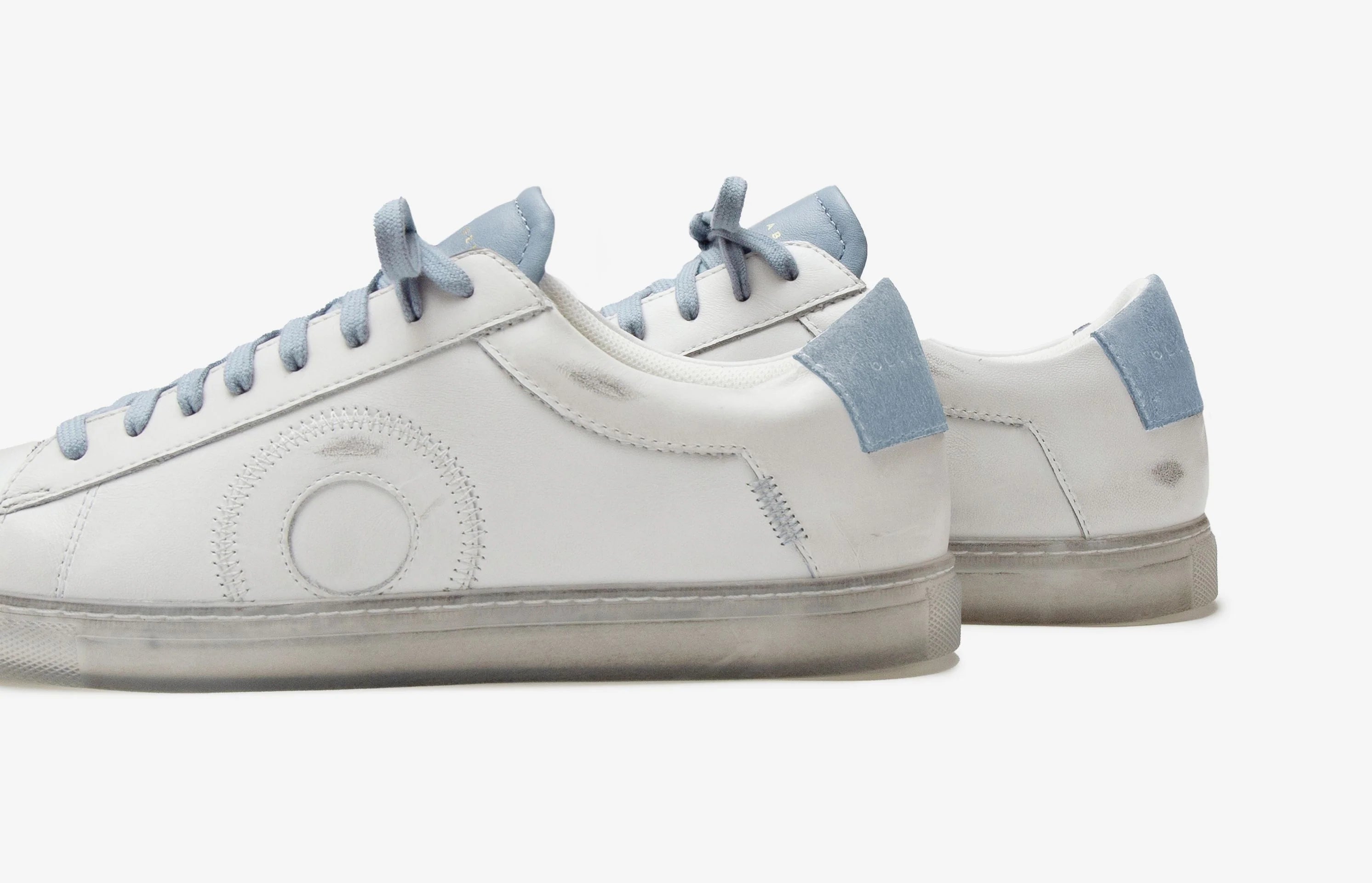 Oliver Cabell | Low 1 Arctic Ying Yang | White
