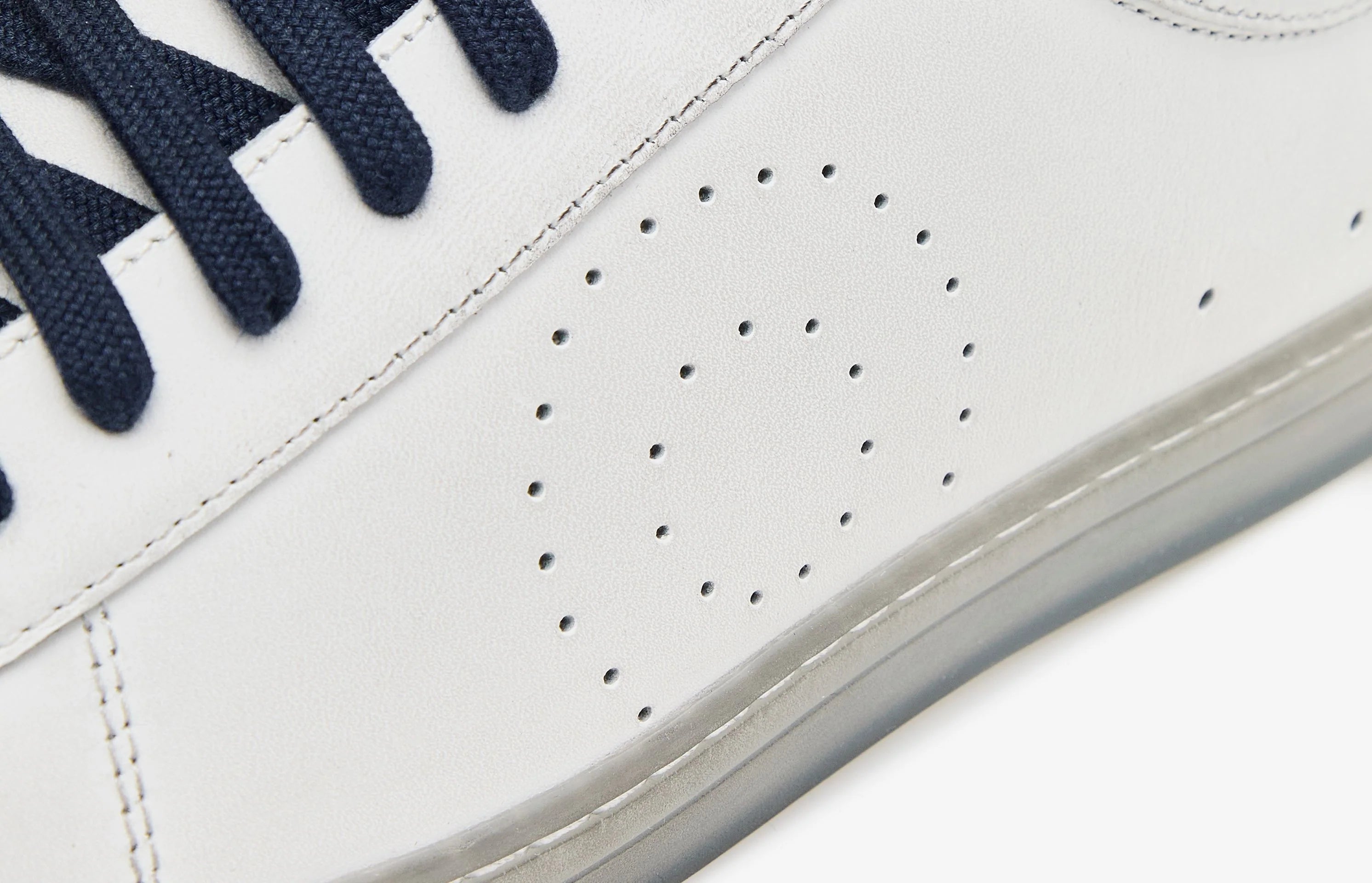 Low 1 Navy Yin Yang Subdued