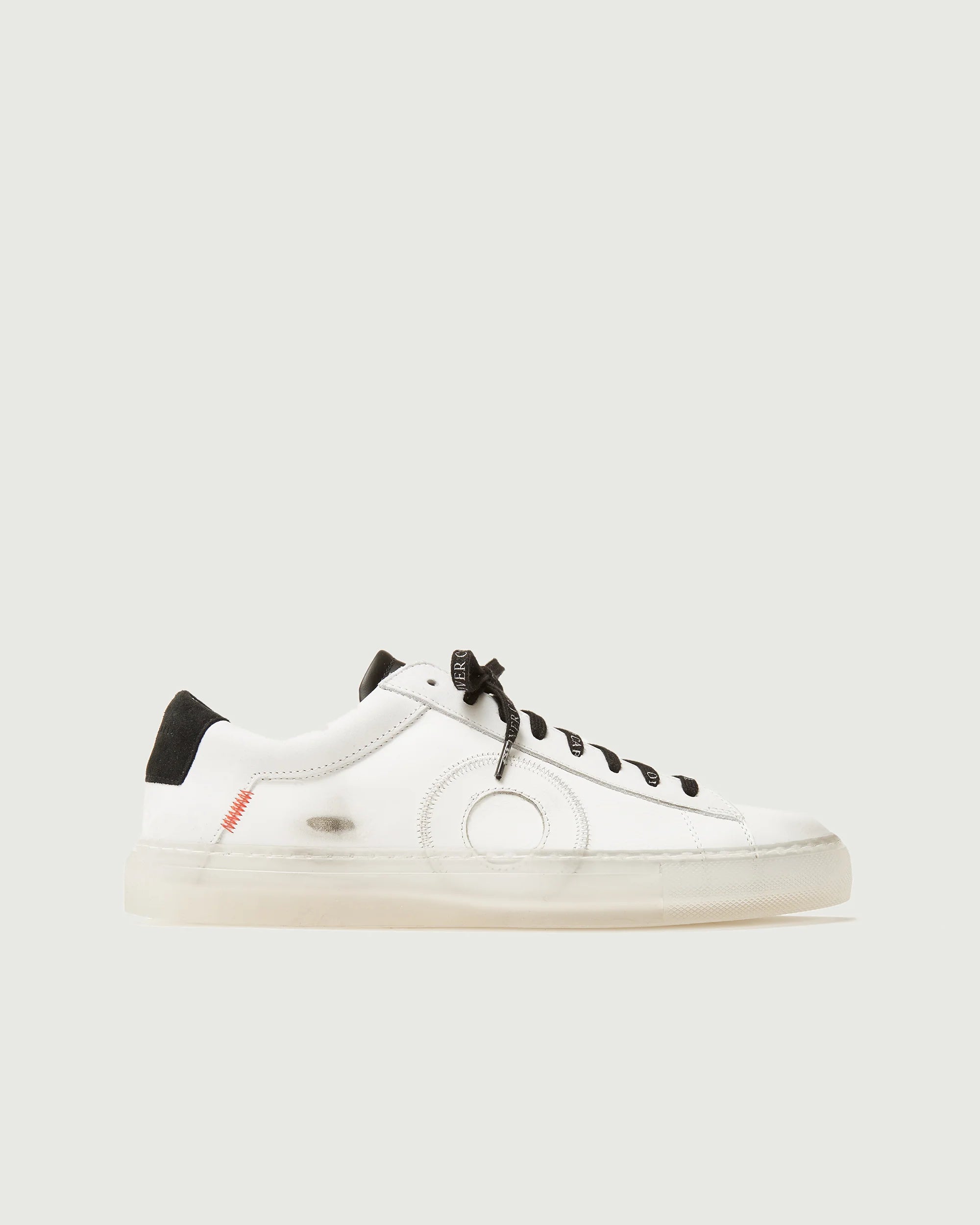 Oliver Cabell | Low 1 Yin Yang | White