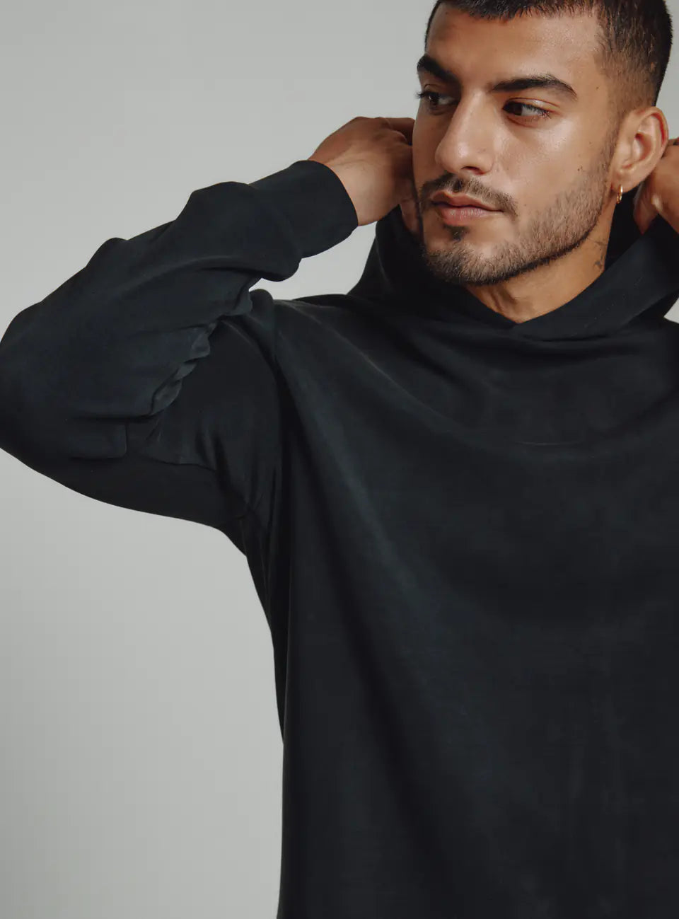 Sweatshirts & Hoodies