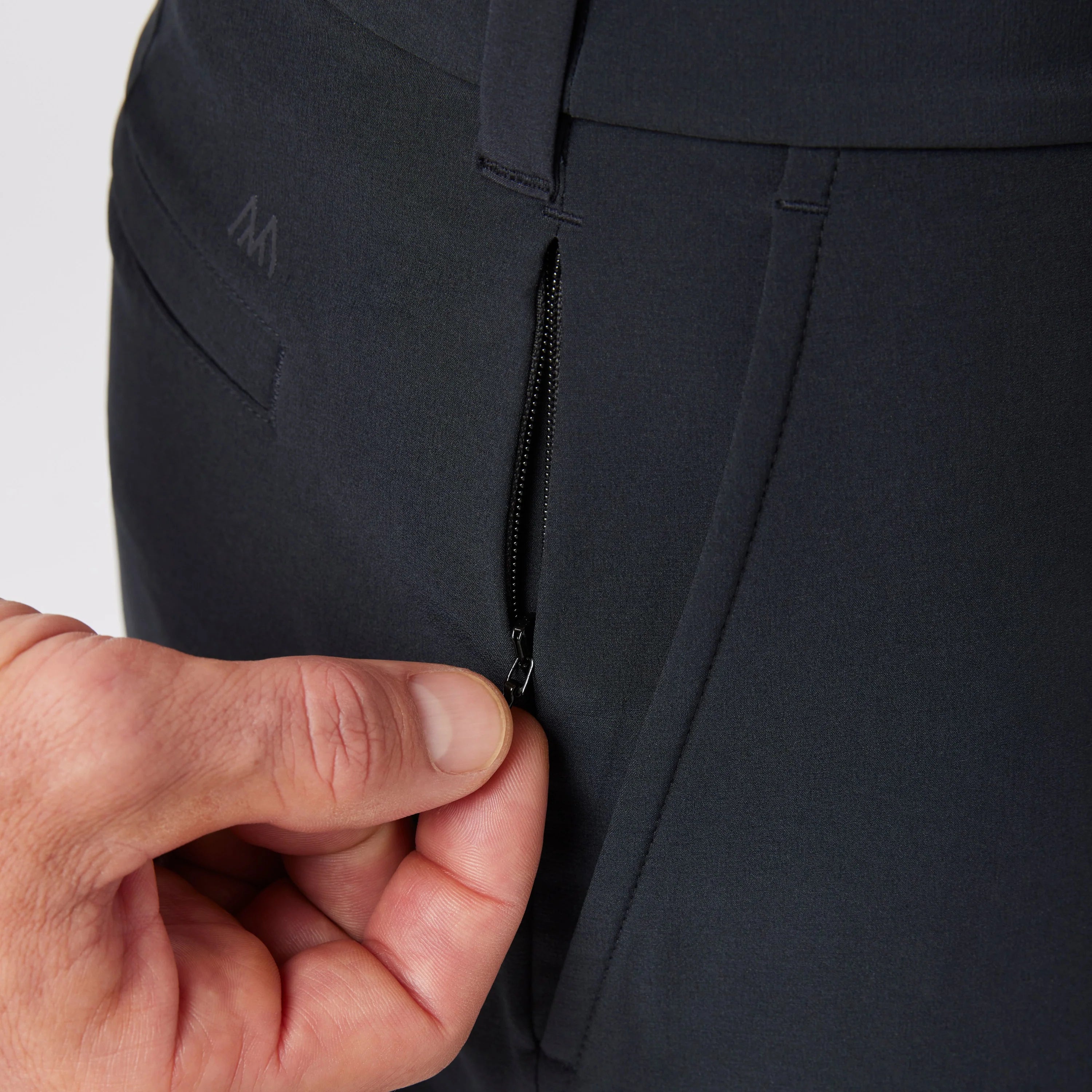 Mizzen+Main | Helmsman Shorts | Black