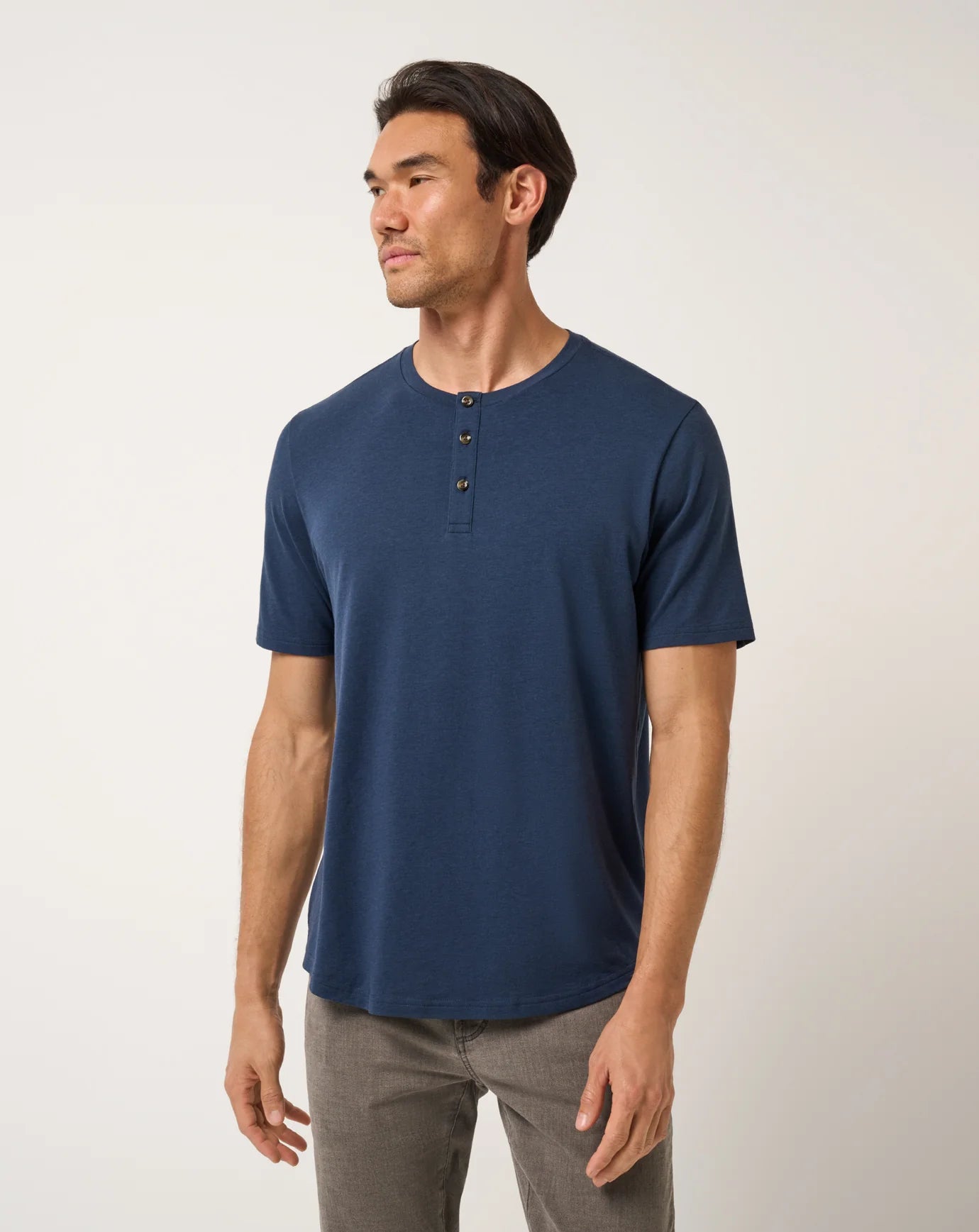 TravisMathew | Cloud Henley Tee | Navy