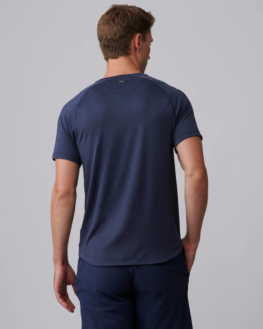 Rhone | Atmosphere Tee | Navy