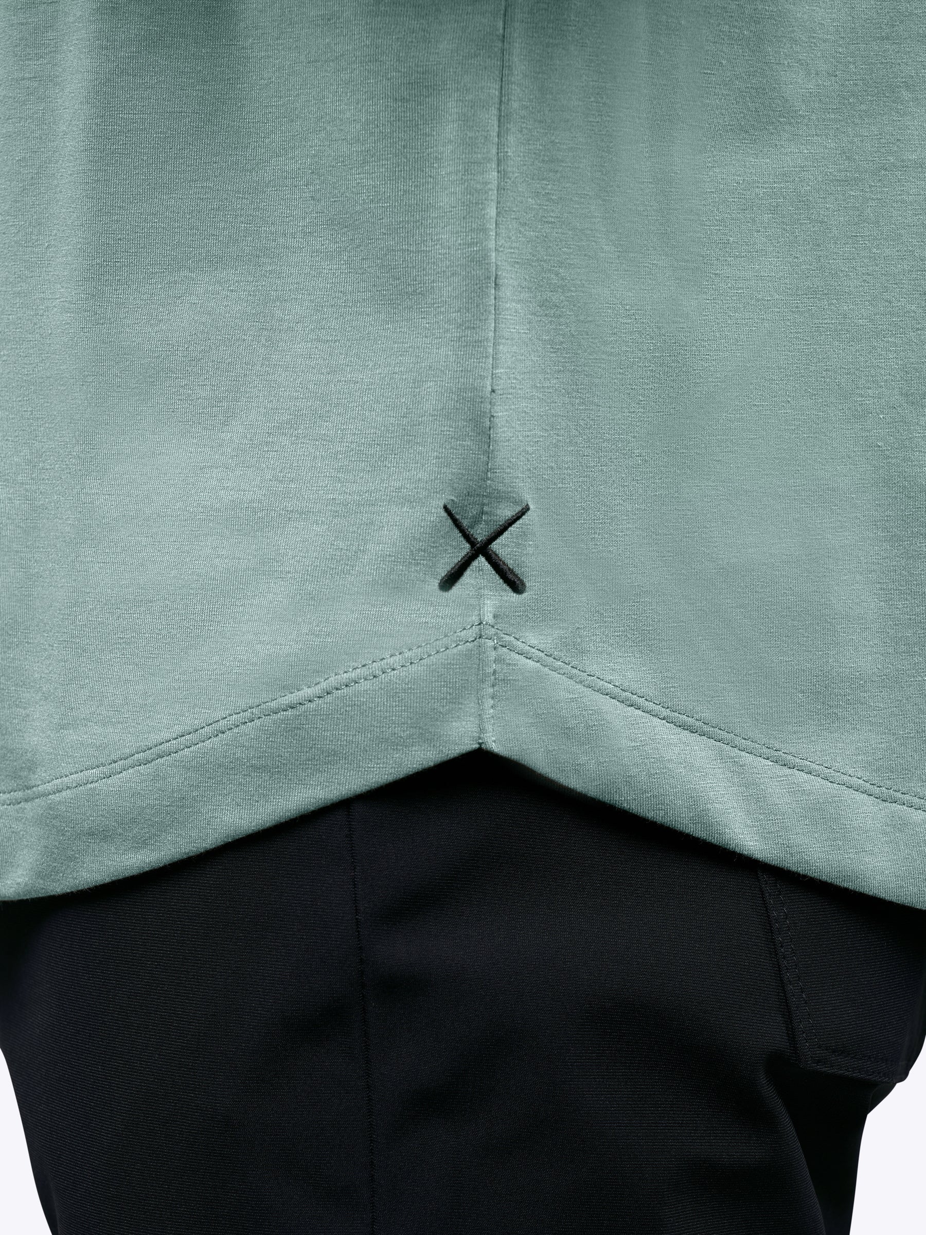 Cuts |  AO Curve-Hem Tee Stormy Sea | Green