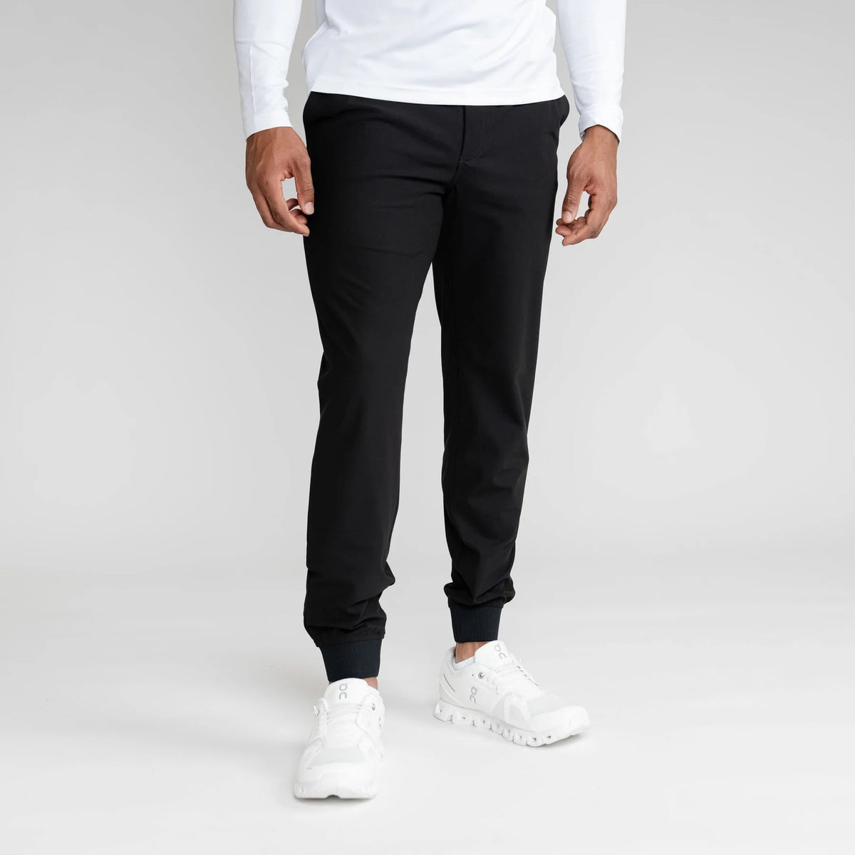 Rhoback | Delta Performance Jogger | Midnight Black