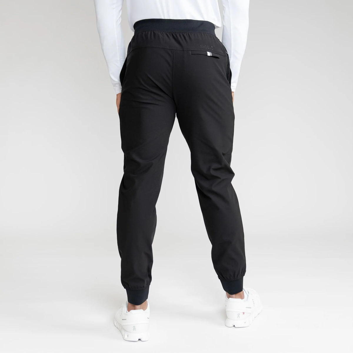 Rhoback | Delta Performance Jogger | Midnight Black