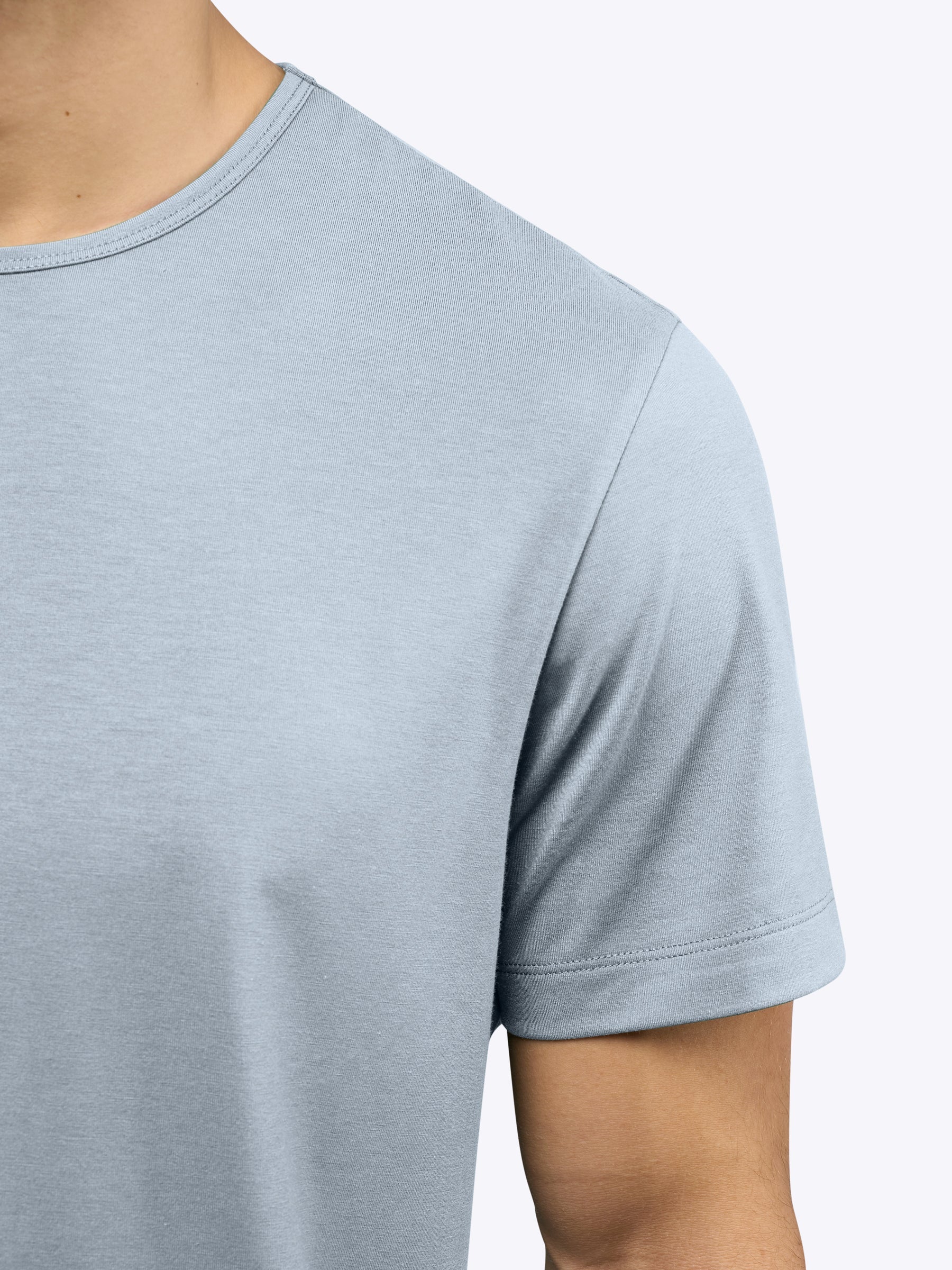 Cuts | AO Curve-Hem Tee Plein Air | Blue