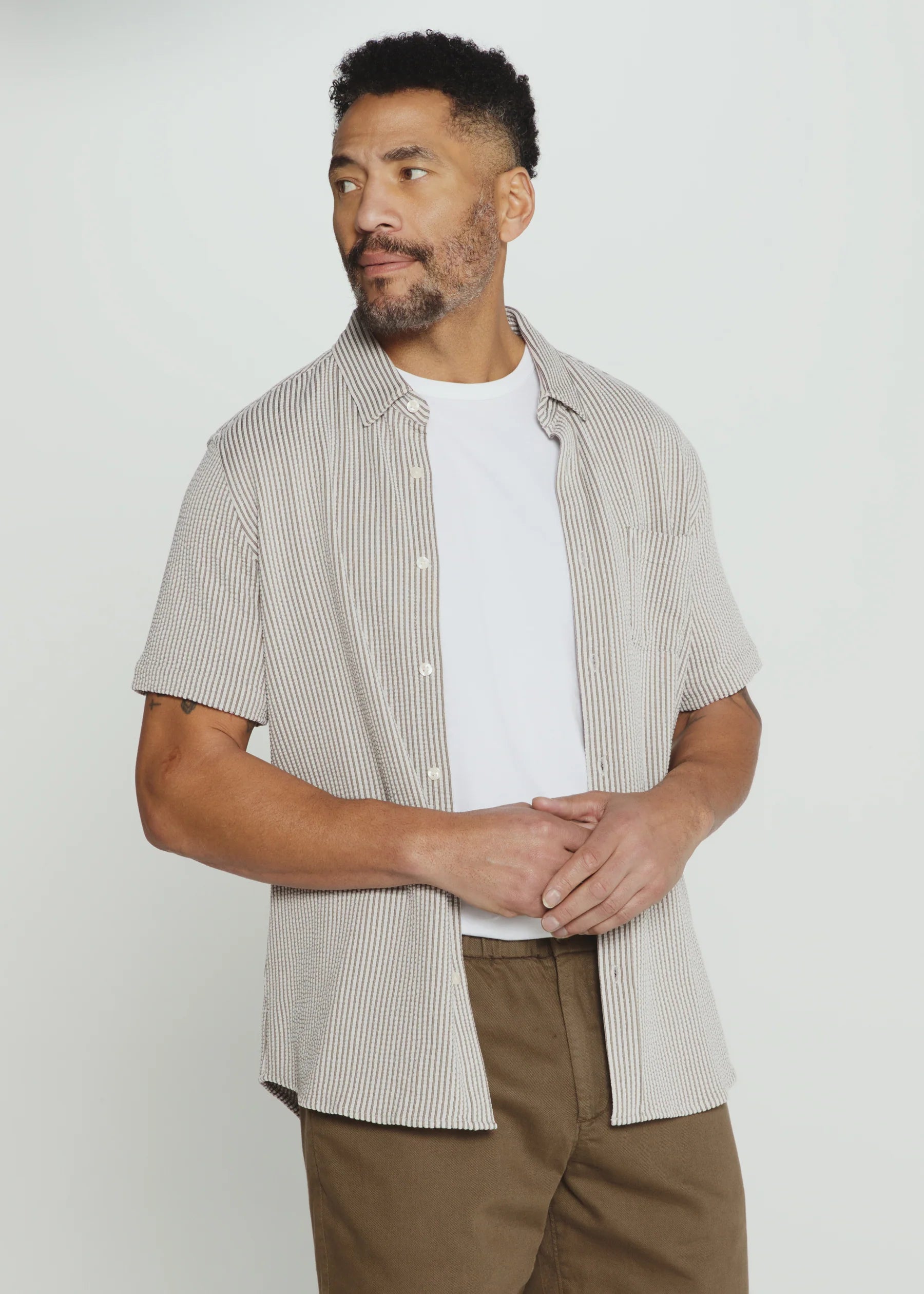 7Diamonds | Keaton Seersucker Stretch Short Sleeve Shirt | Steel Gray