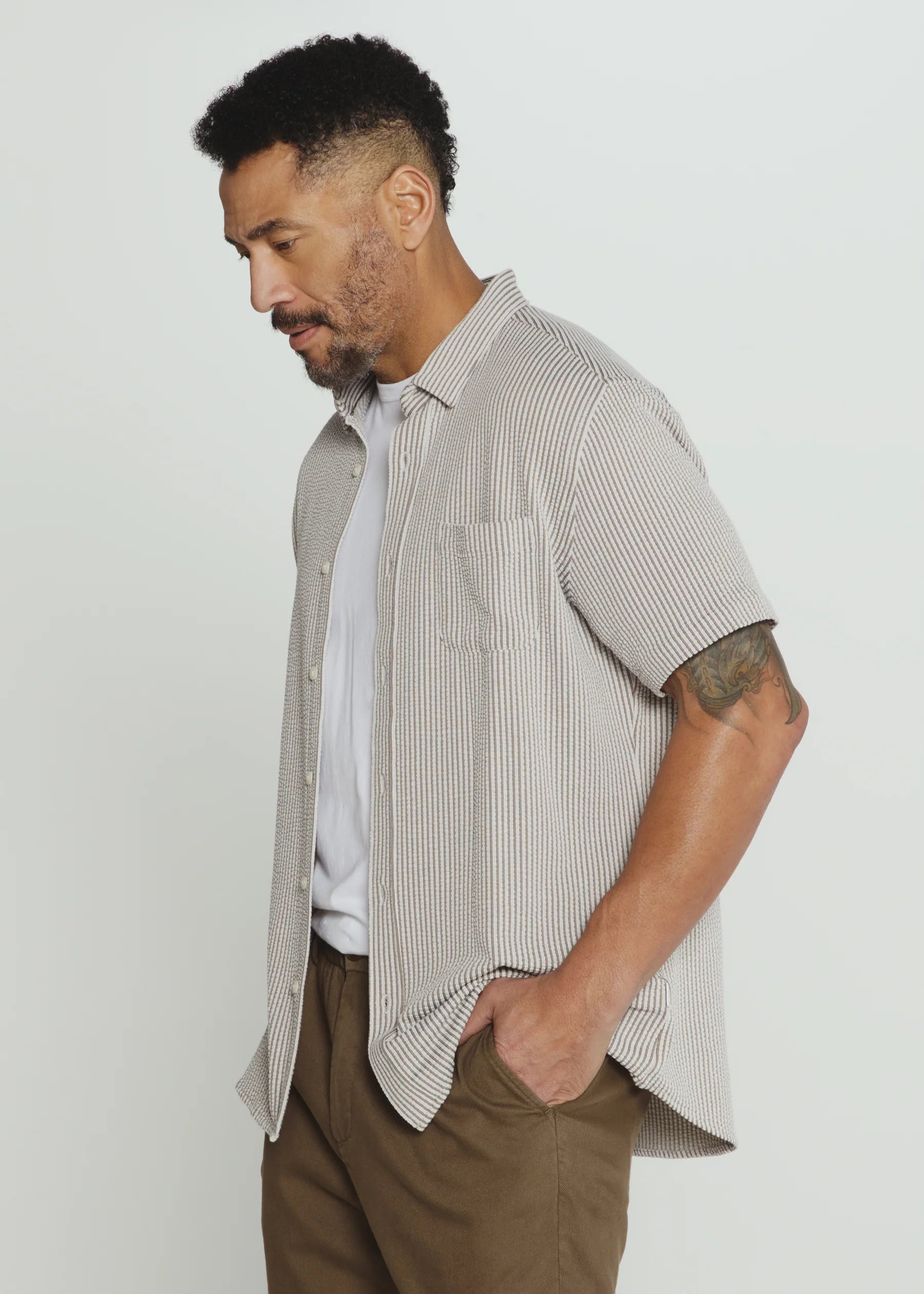 7Diamonds | Keaton Seersucker Stretch Short Sleeve Shirt | Steel Gray