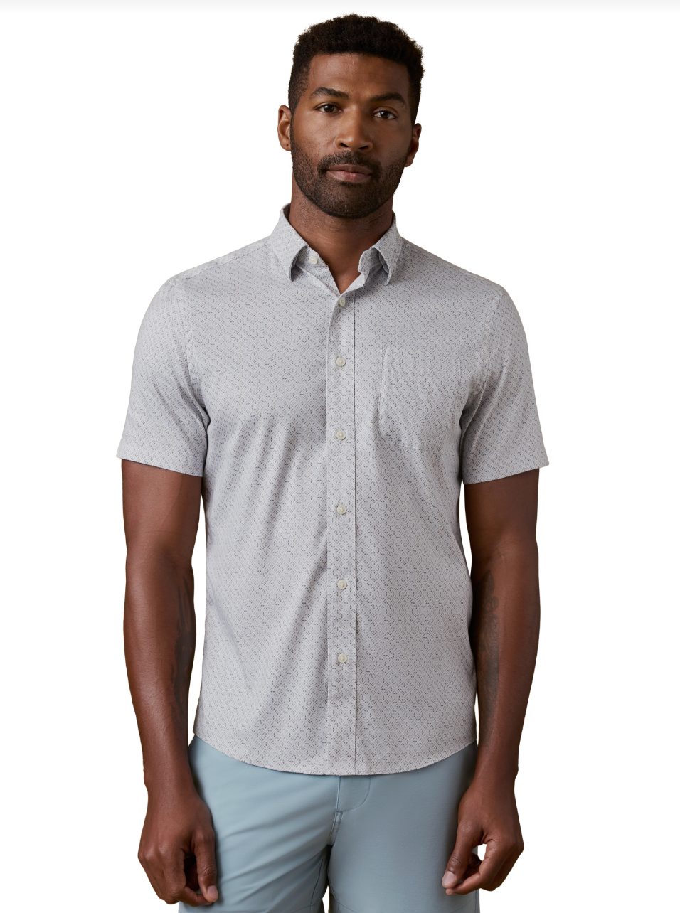 Faherty | Short-Sleeve Movement™ Monterey Shirt | Gray