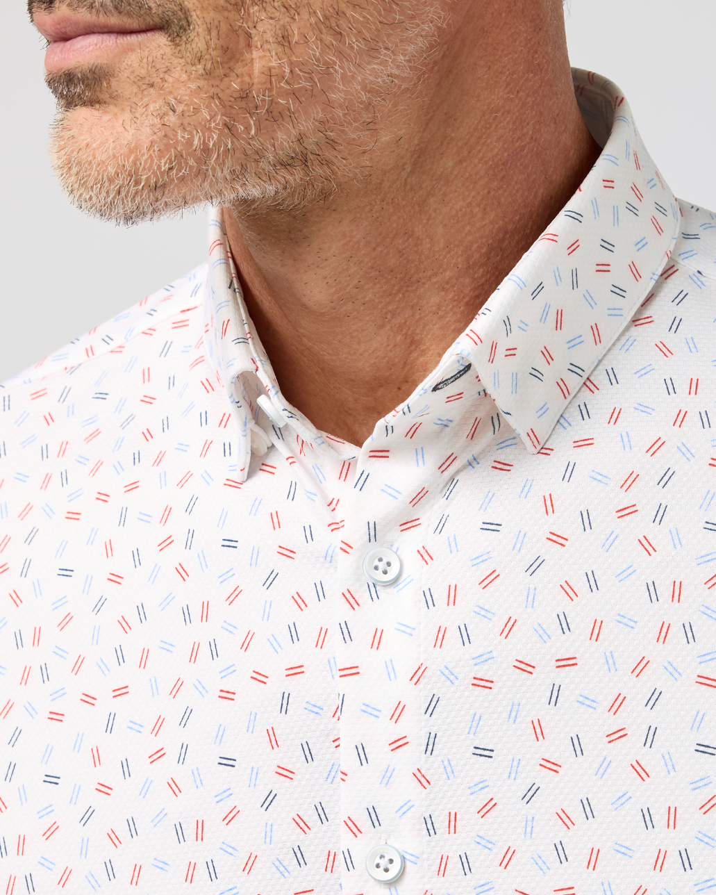 Mizzen+Main | Halyard Short Sleeve Red Scattered Dash | White