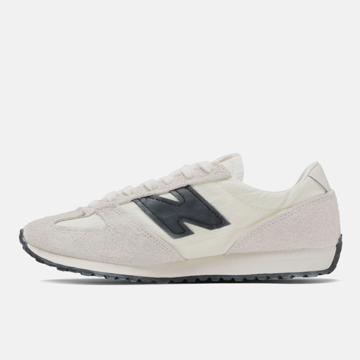 New Balance | 471 Sneaker | Linen/Angora Beige