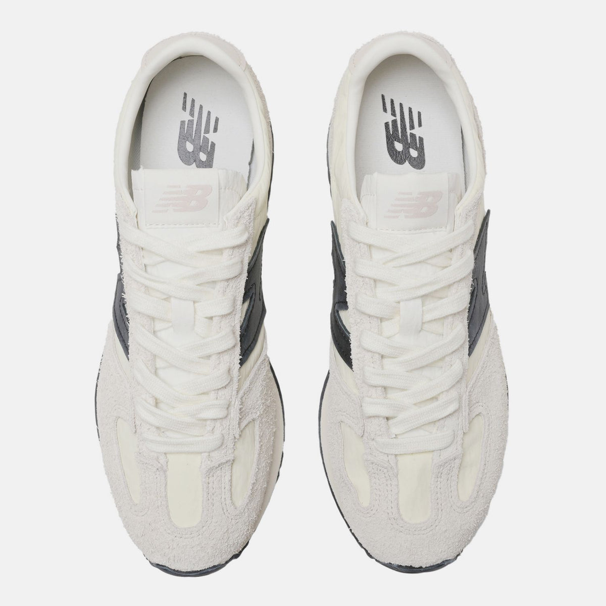 New Balance | 471 Sneaker | Linen/Angora Beige