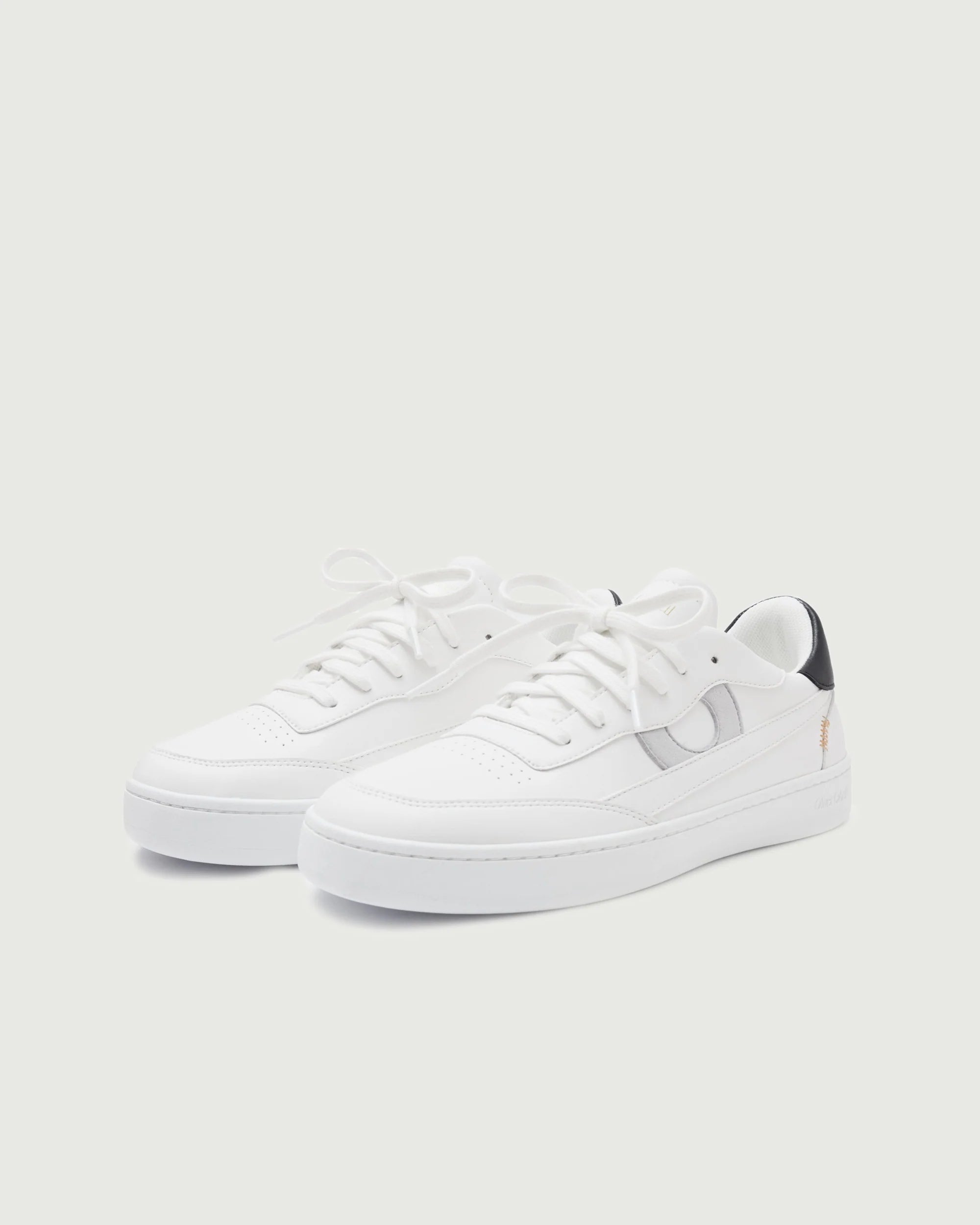 Oliver Cabell | Vegan 581 Tigger | White